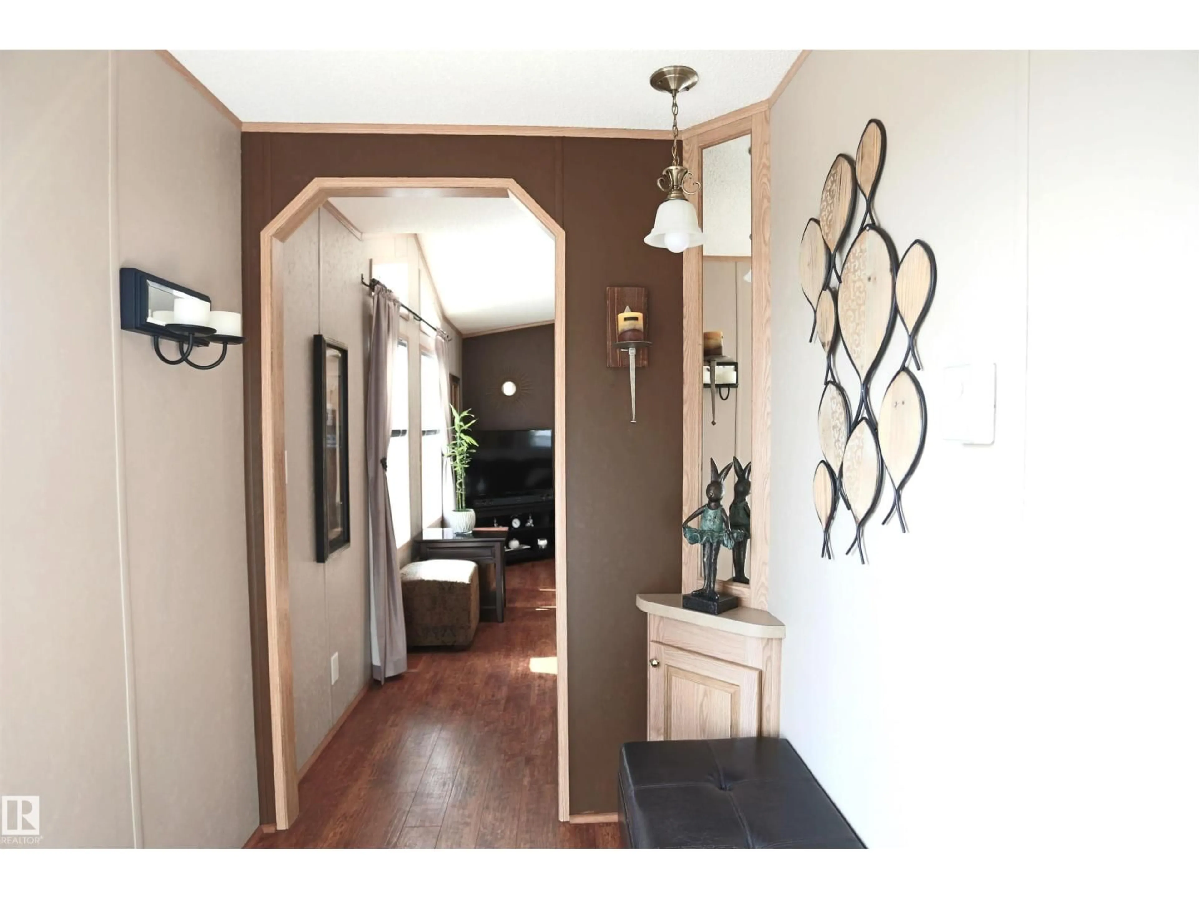 Indoor entryway for 53222 - 1214 RR 272, Rural Parkland County Alberta T7X4K4