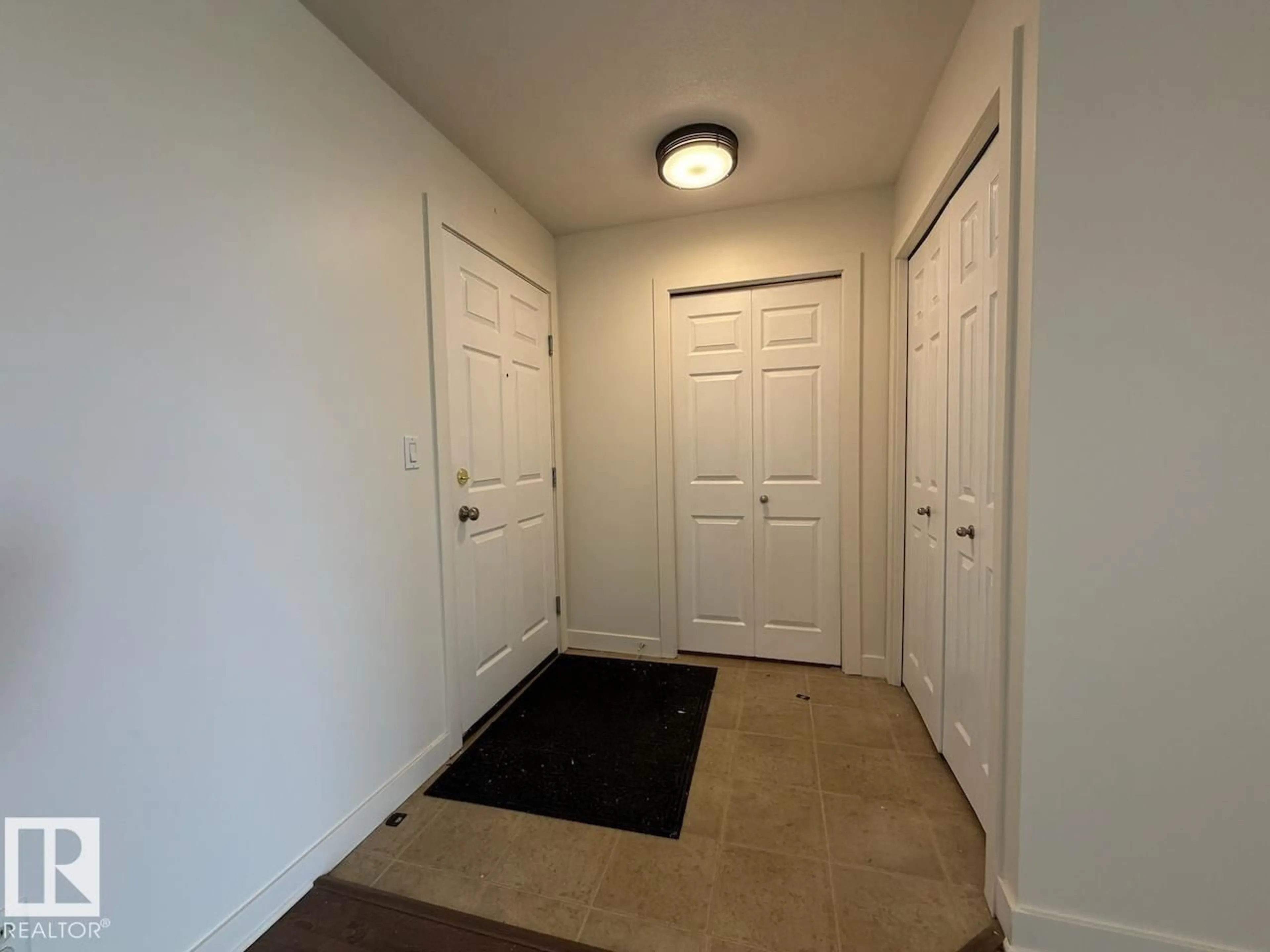 Unknown for 920 156 ST, Edmonton Alberta T6R0N6