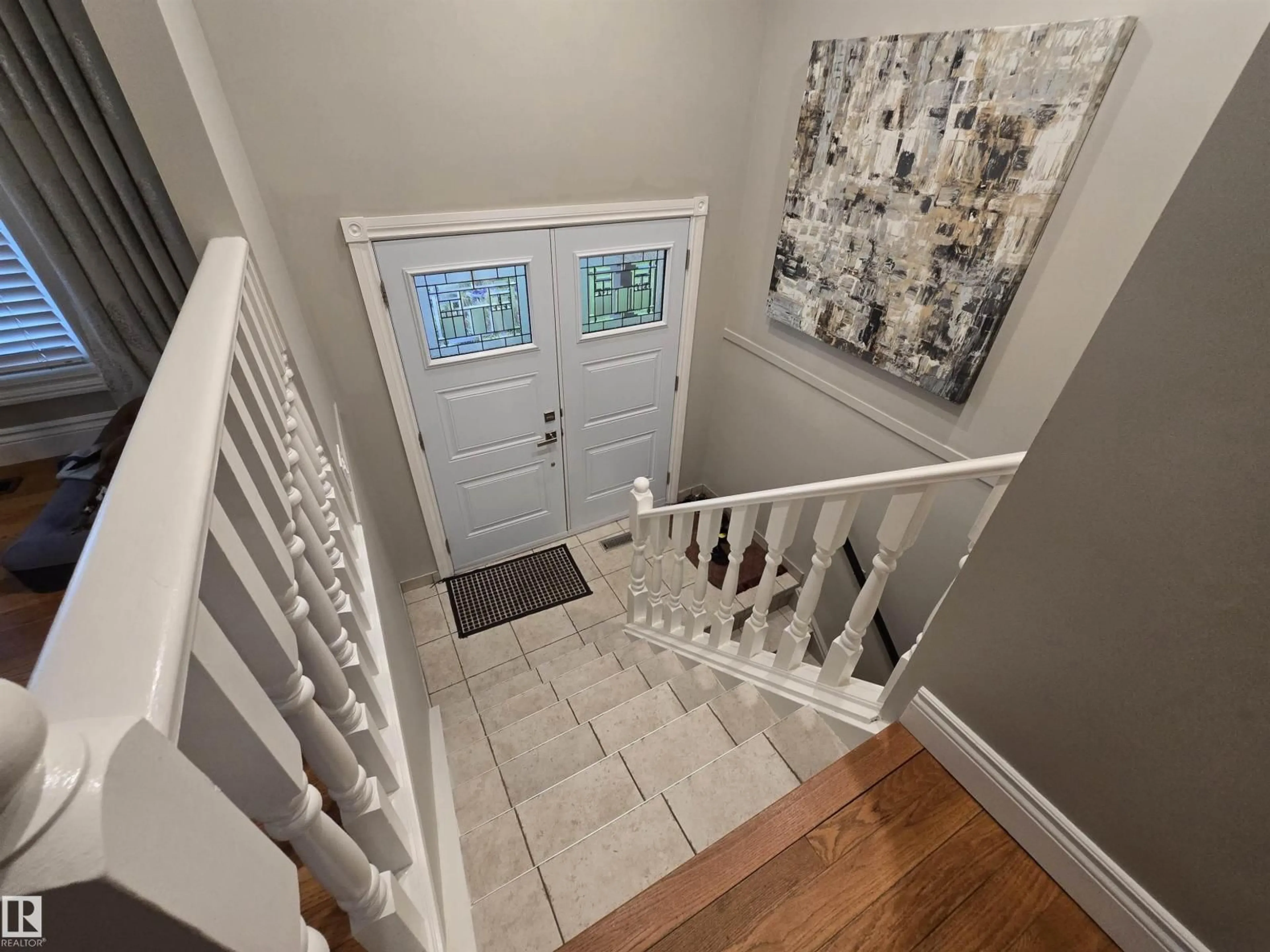 Indoor entryway for NW - 14603 122 ST, Edmonton Alberta T5X1V8