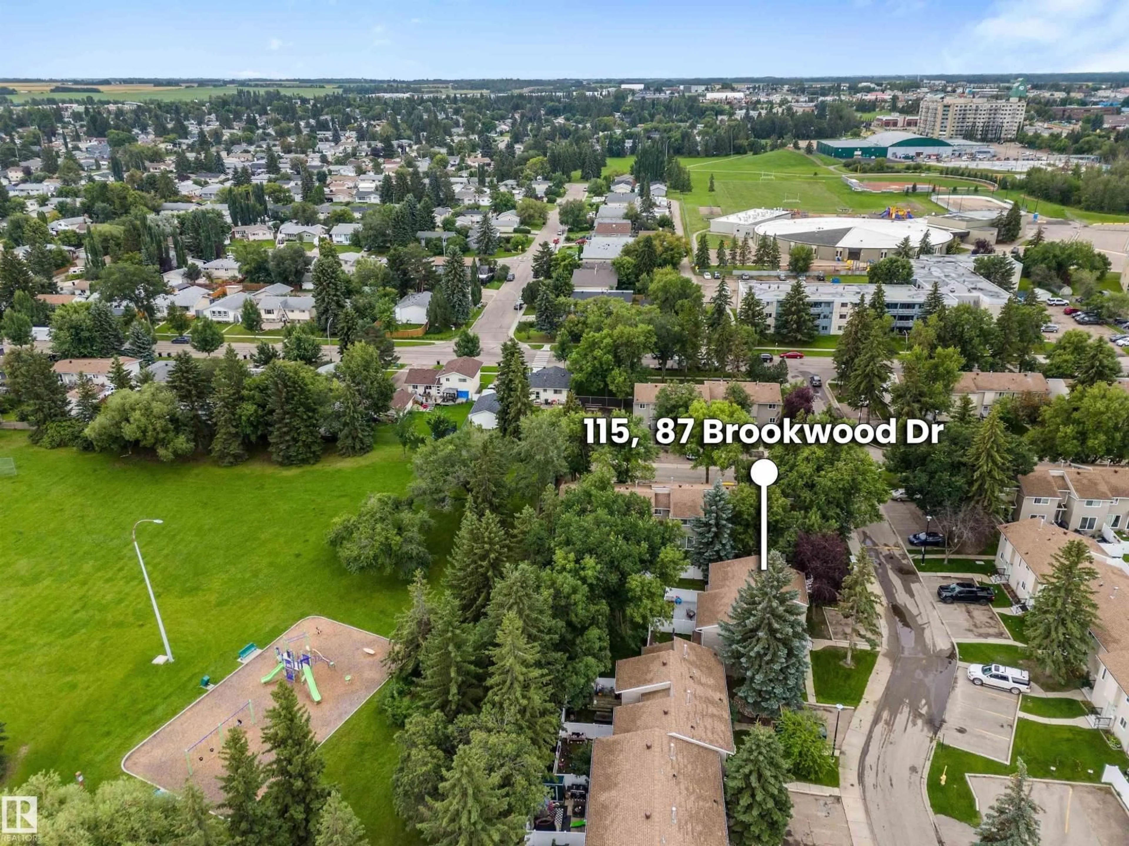A pic from outside/outdoor area/front of a property/back of a property/a pic from drone, city buildings view from balcony for 115 BROOKWOOD DR, Spruce Grove Alberta T7X1A4