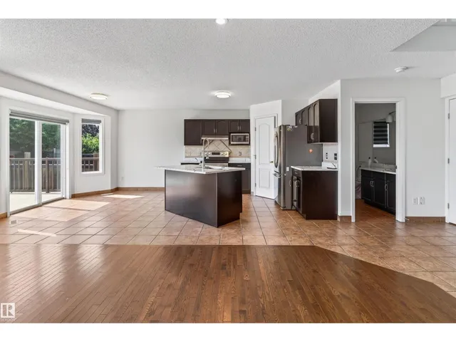 1707 37A AV, Edmonton 5