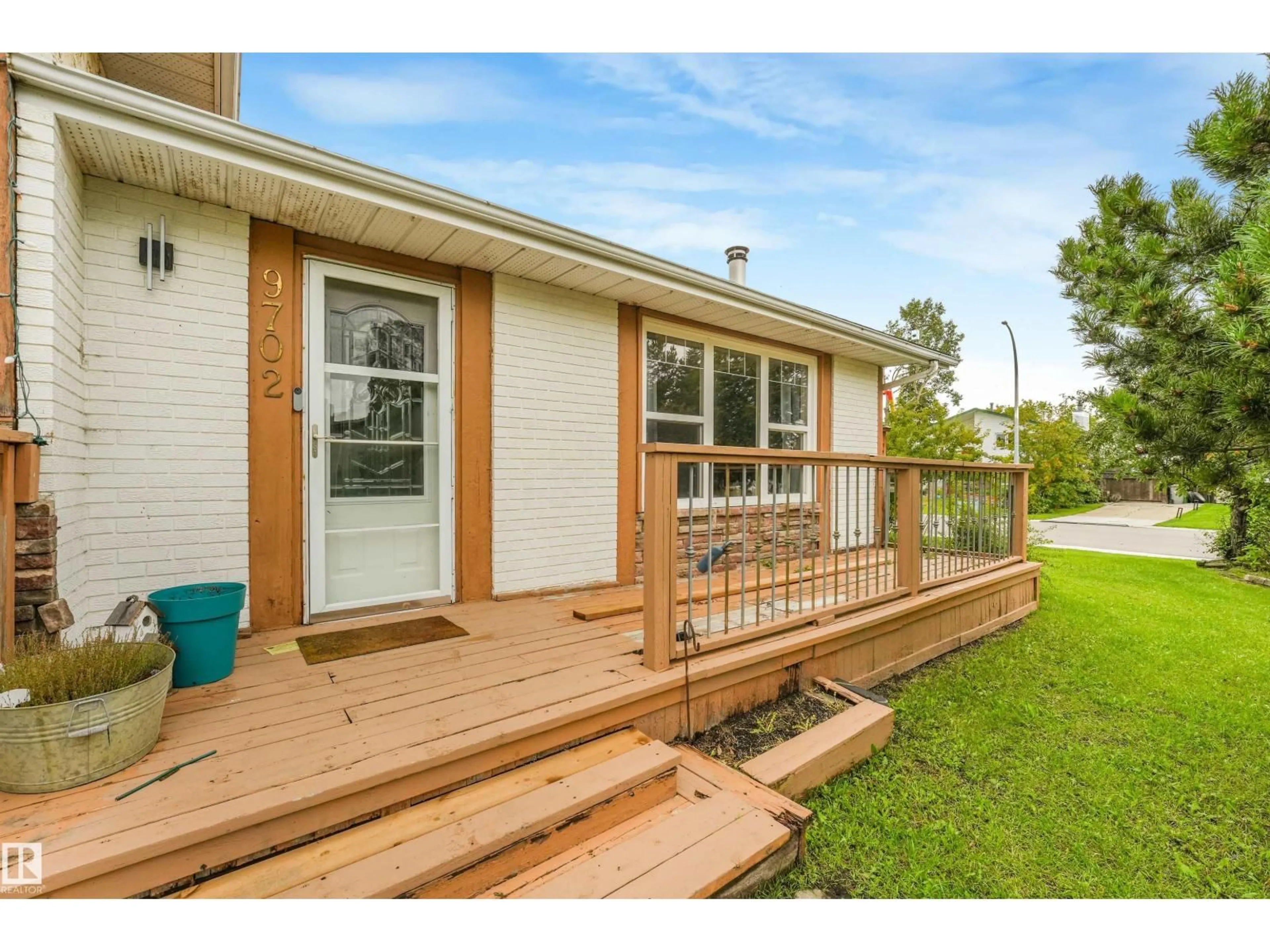 Patio, water/lake/river/ocean view for 9702 95 AV, Morinville Alberta T8R1H4