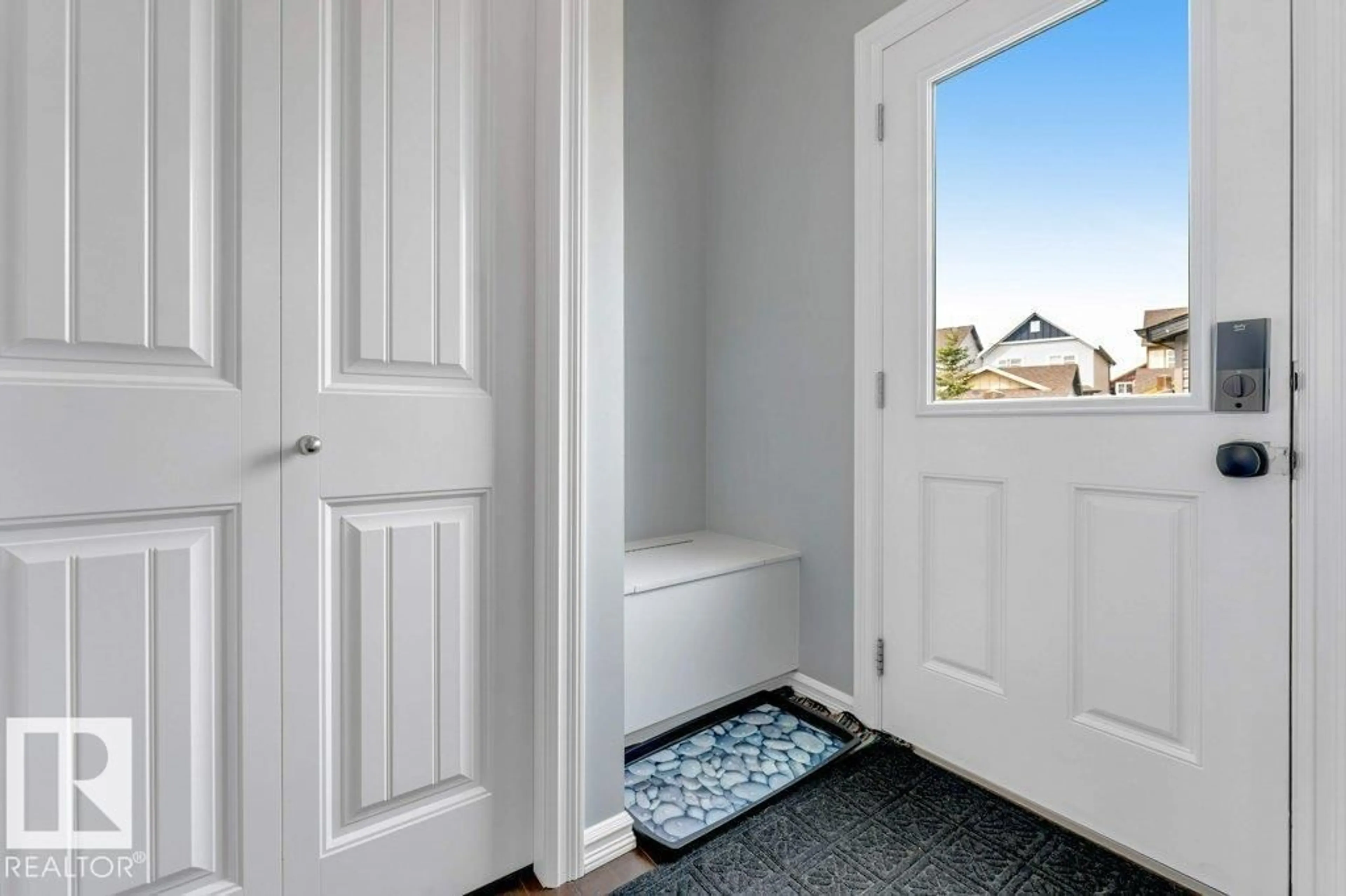 Indoor entryway for 2436 18 AV, Edmonton Alberta T6T2G7