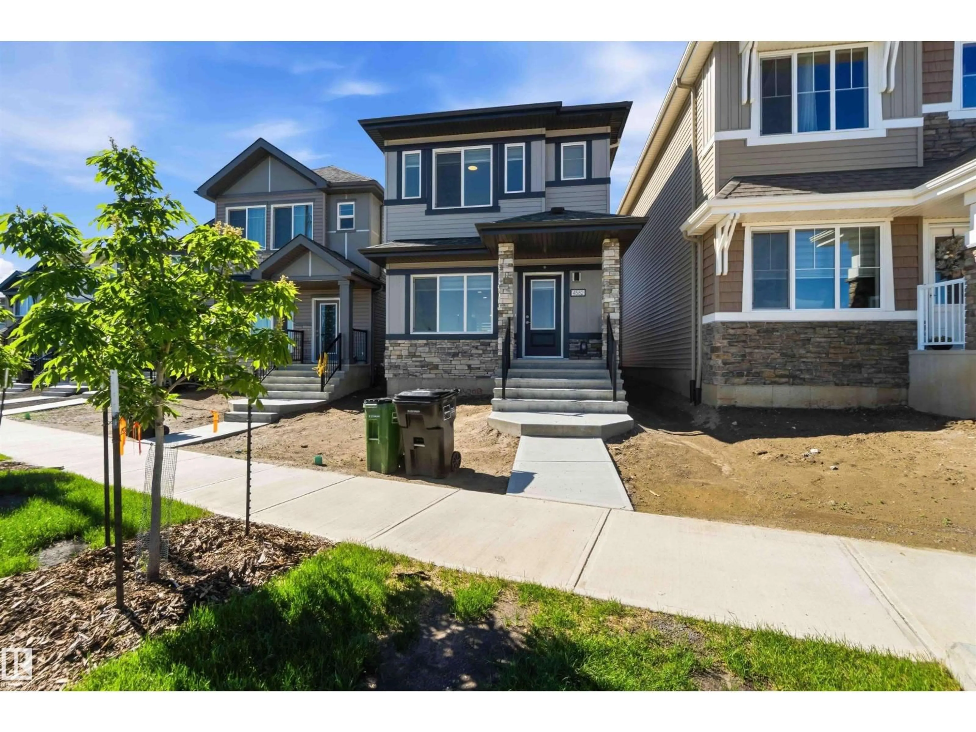 Unknown for 4582 WARBLER LO, Edmonton Alberta T3N1R5