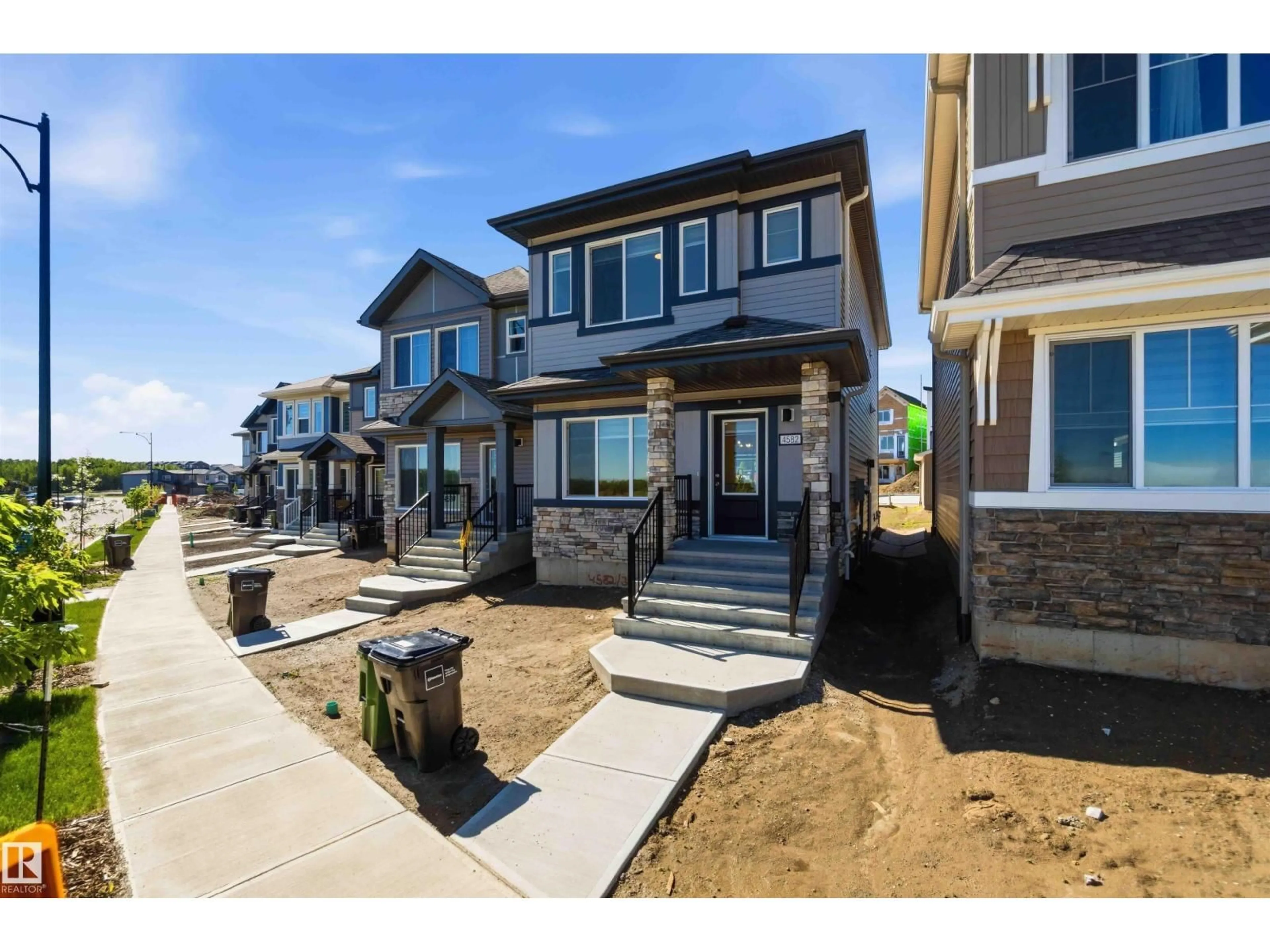 Unknown for 4582 WARBLER LO, Edmonton Alberta T3N1R5