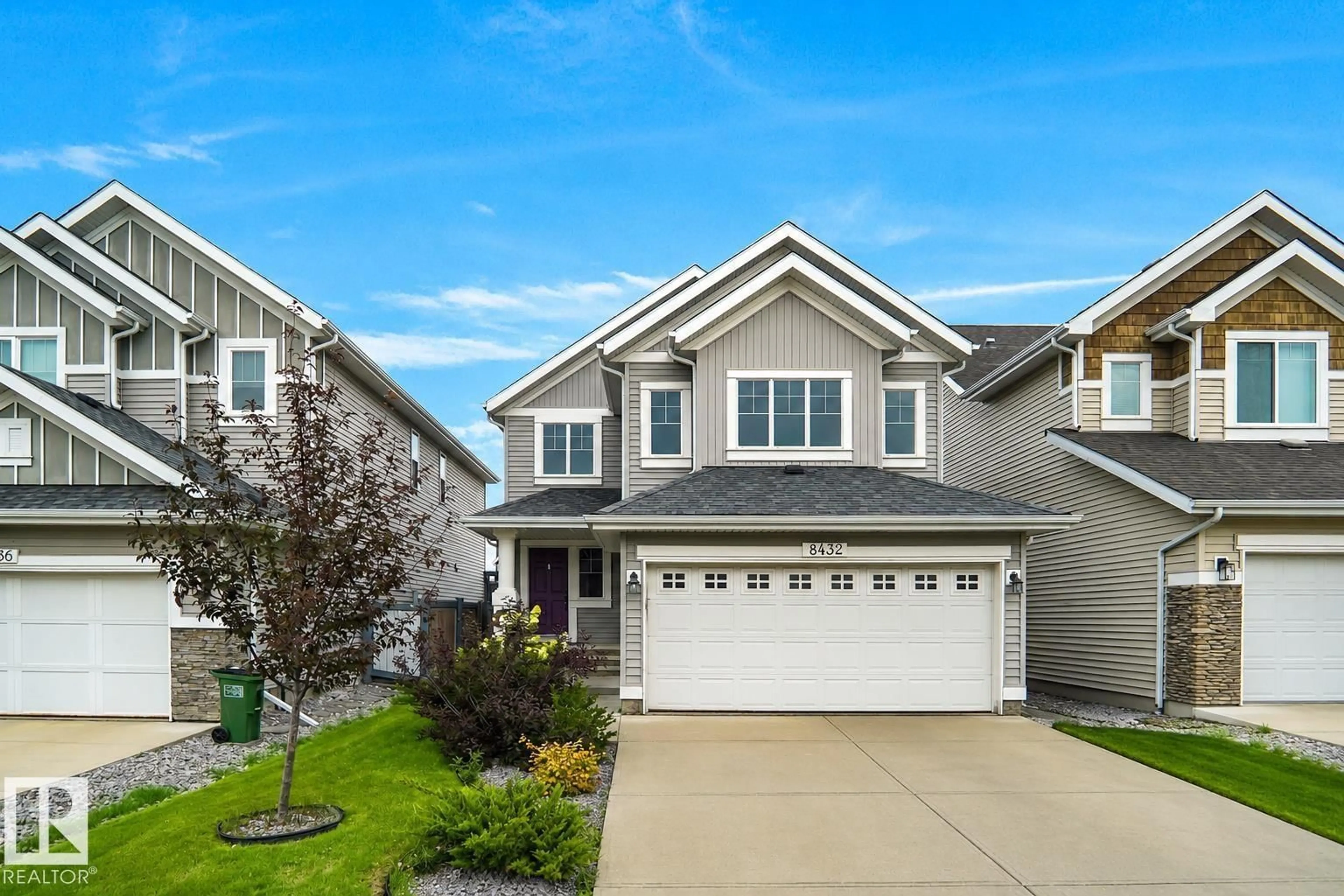 Home with vinyl exterior material, street for SW - 8432 18 AV, Edmonton Alberta T5K2L6