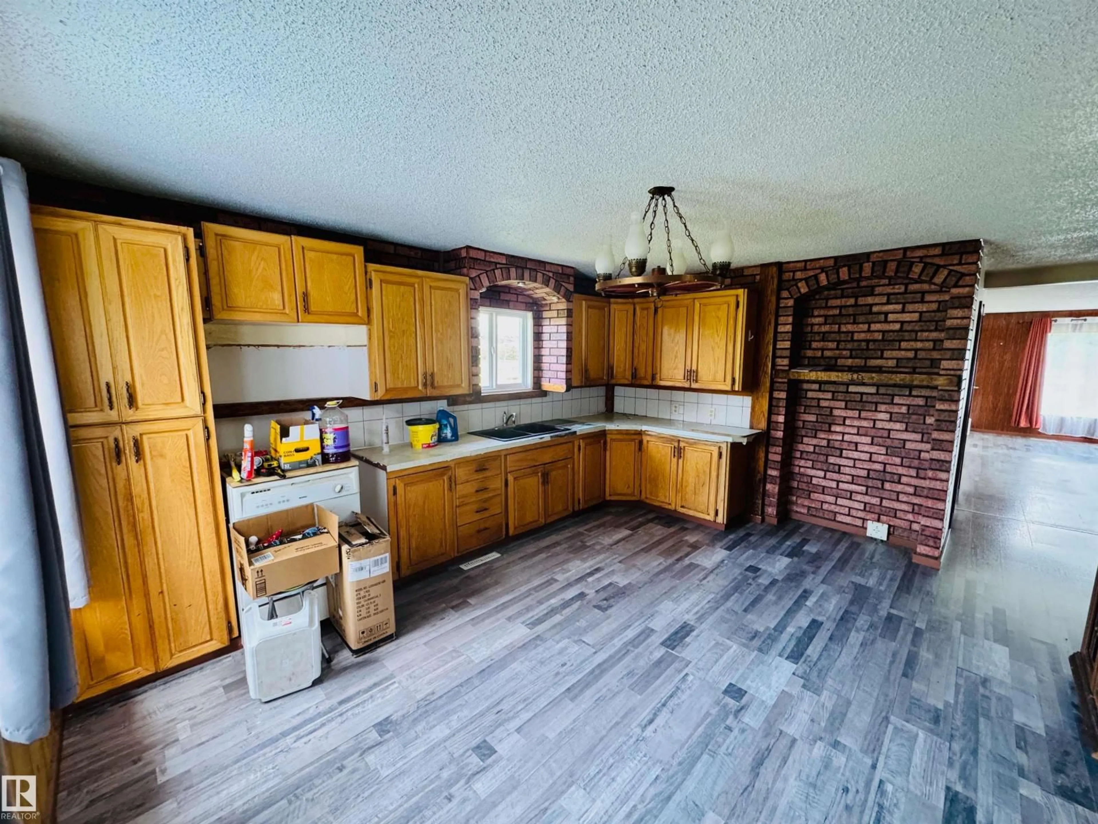 Open concept kitchen, unknown for 58410 RNG RD, Rural St. Paul County Alberta T0A3A0