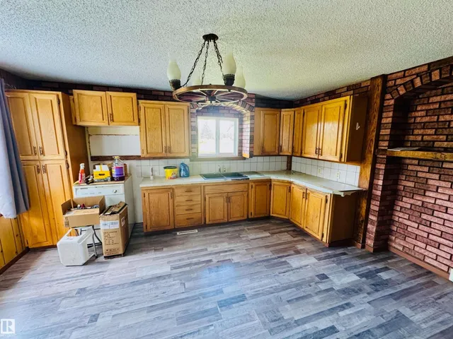 58410 RNG RD, Rural St. Paul County 5