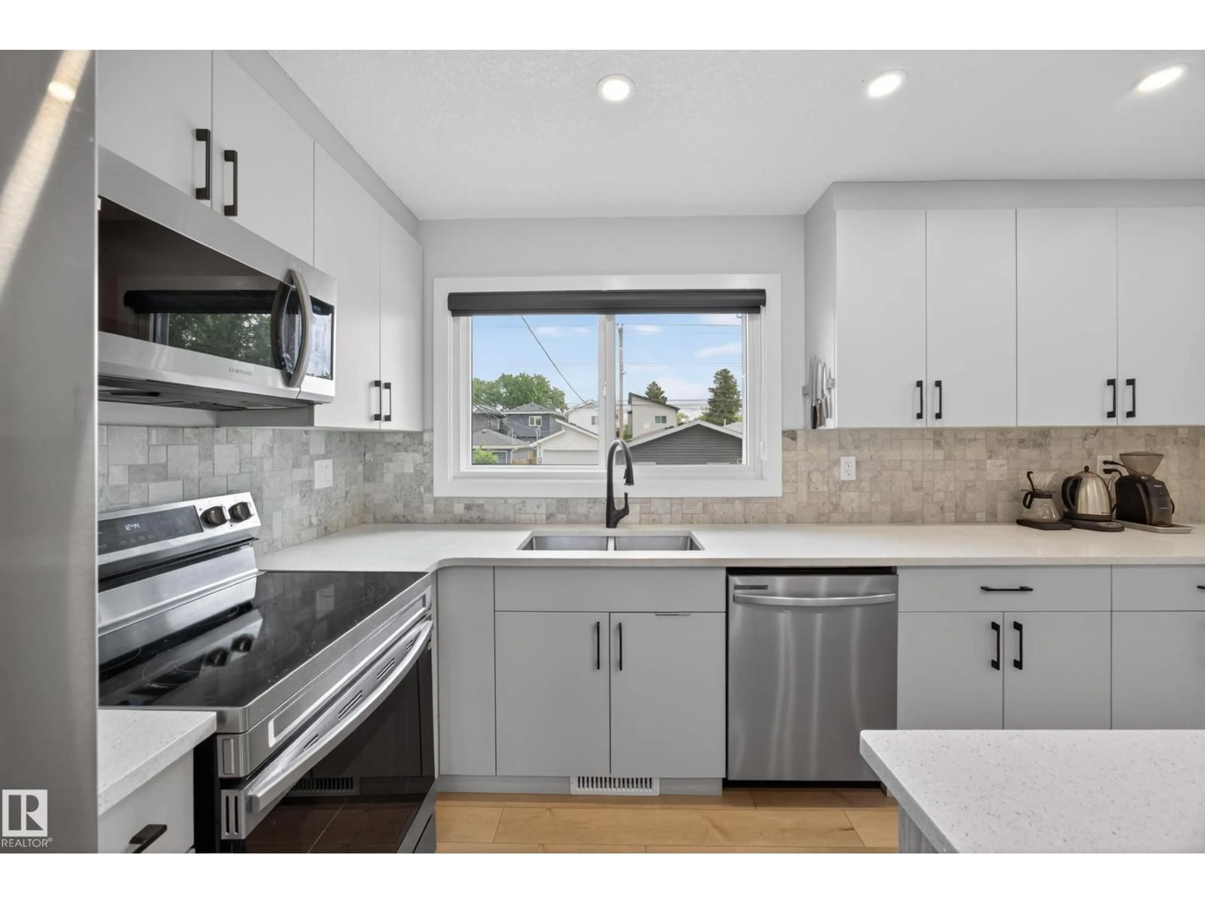 Unknown for NW - 9915 154 ST, Edmonton Alberta T5P2G8