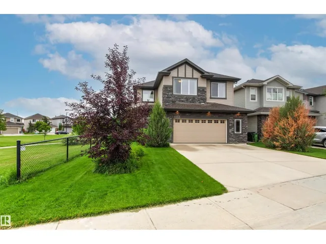 1133 HAYS DR, Edmonton 2
