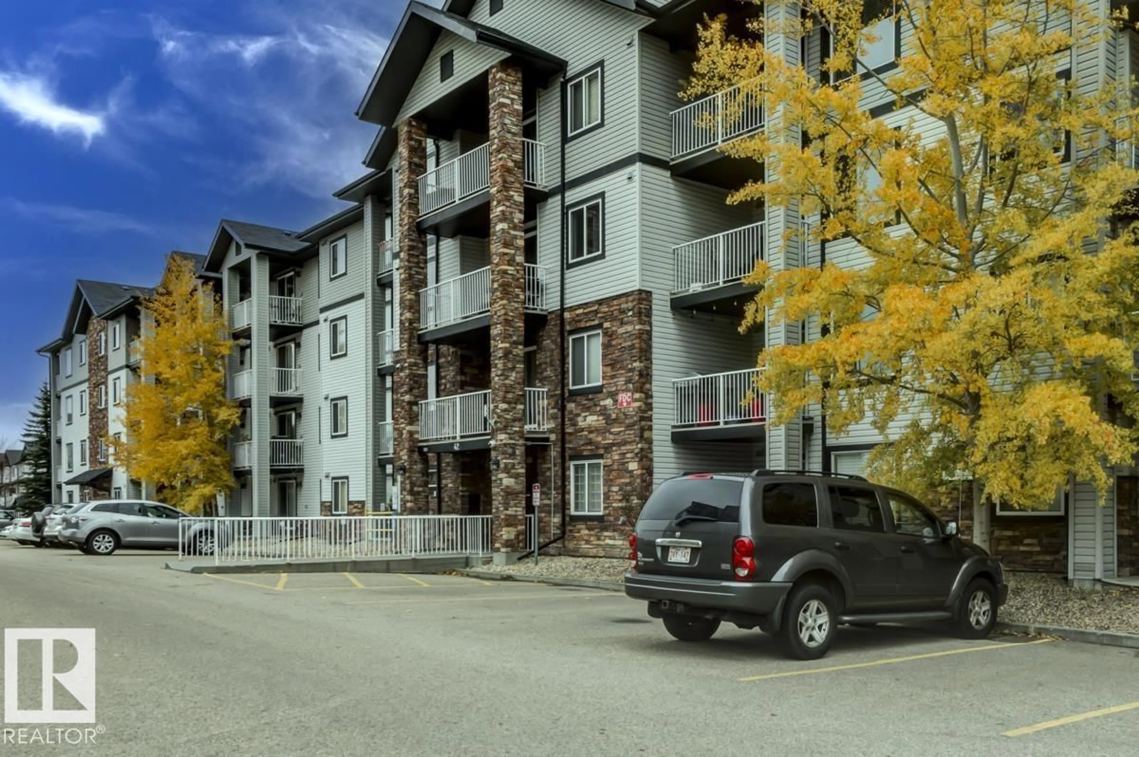 Unknown for 220 42 SUMMERWOOD BV, Sherwood Park Alberta T8H0C3