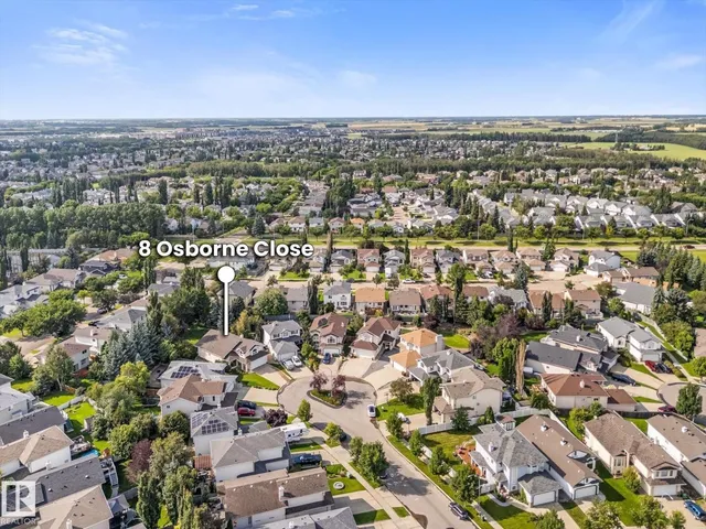 8 OSBORNE CL, St. Albert 3