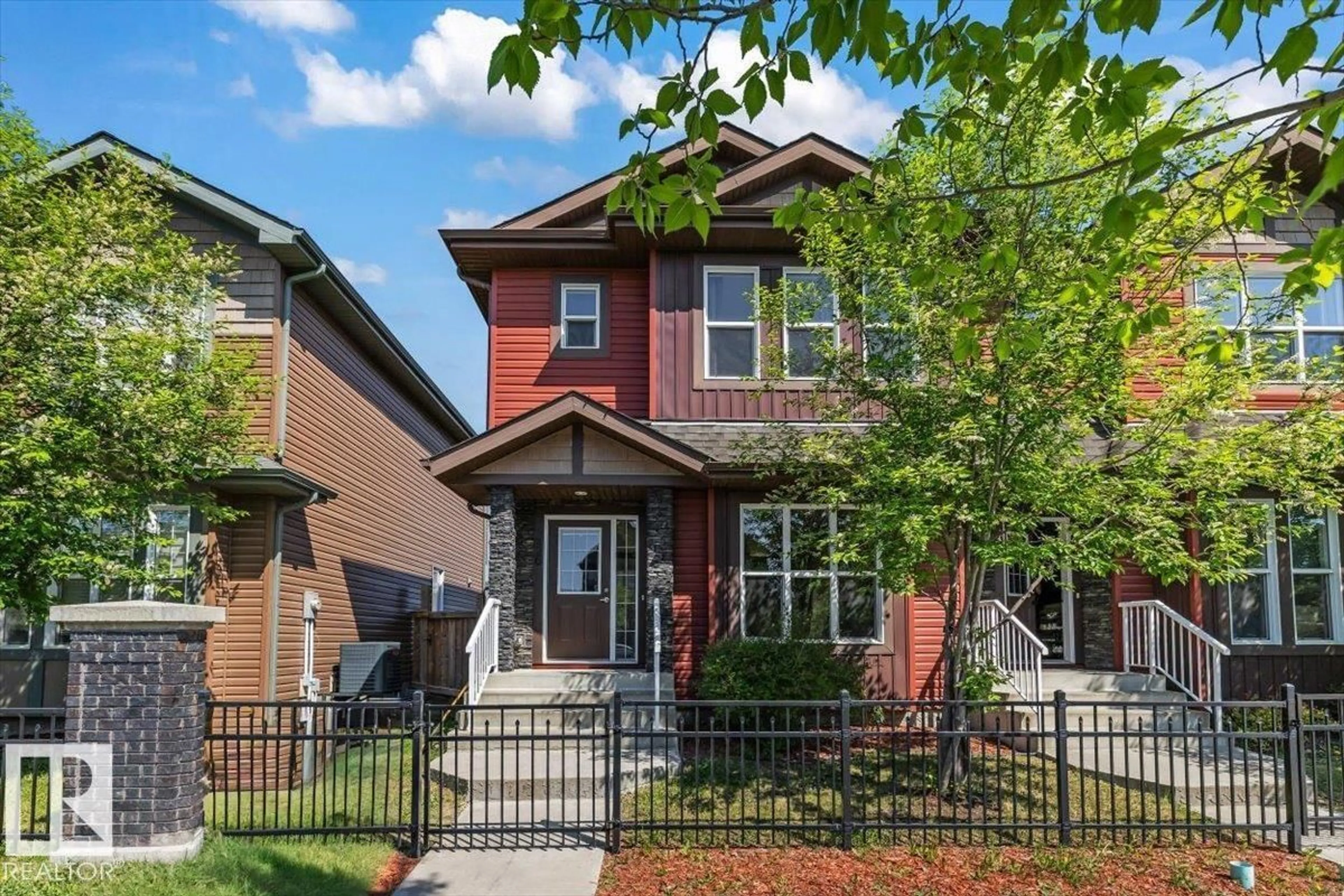 Home with brick exterior material, street for 356 PIONEER RD, Spruce Grove Alberta T7X0T1