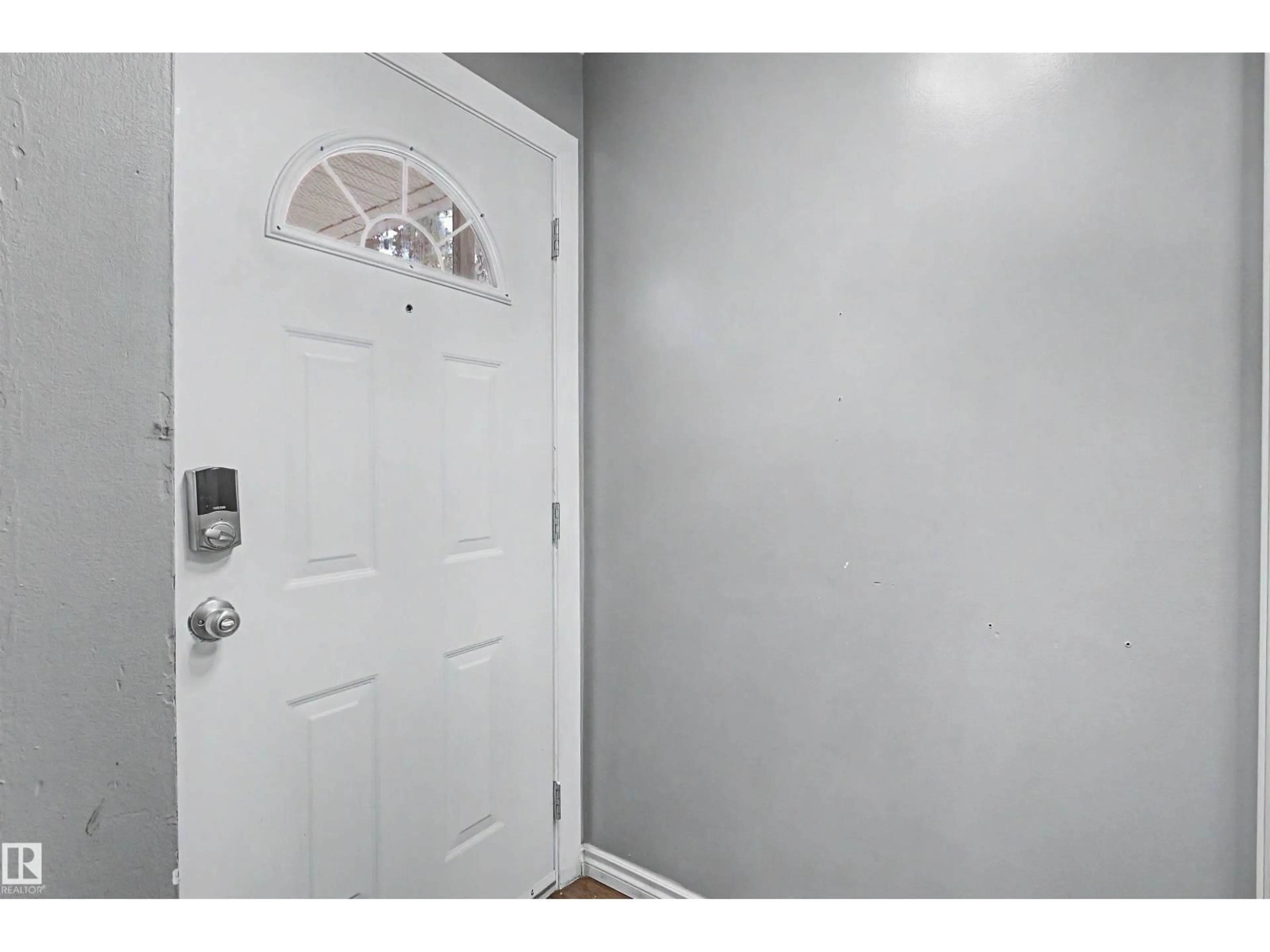 Indoor entryway for 5724 143 AV, Edmonton Alberta T5A1K1