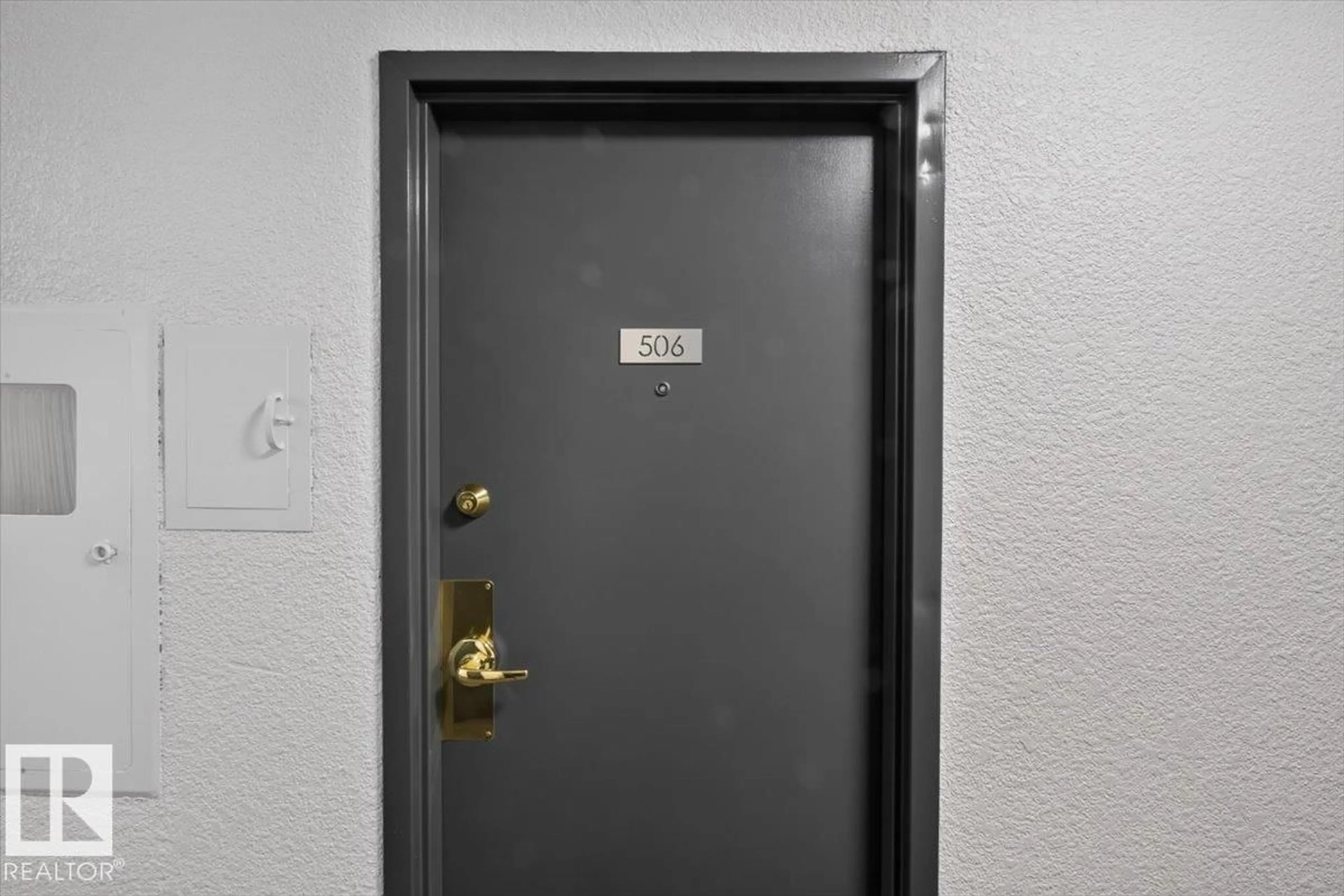 A pic of a room for 506 - 12121 JASPER AV, Edmonton Alberta T5N3X7