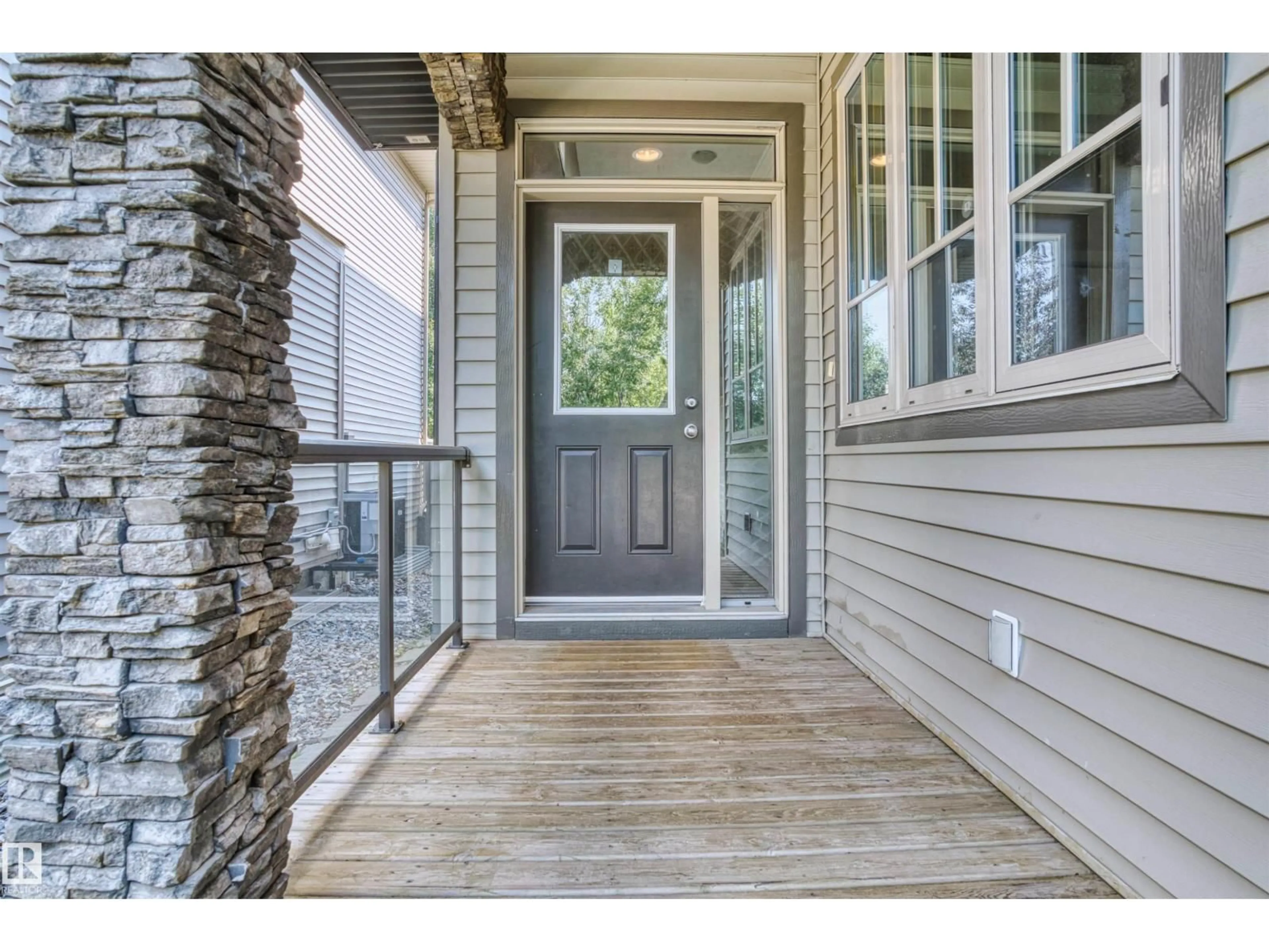 Indoor entryway for SW - 843 ARMITAGE WD, Edmonton Alberta T6W0K4
