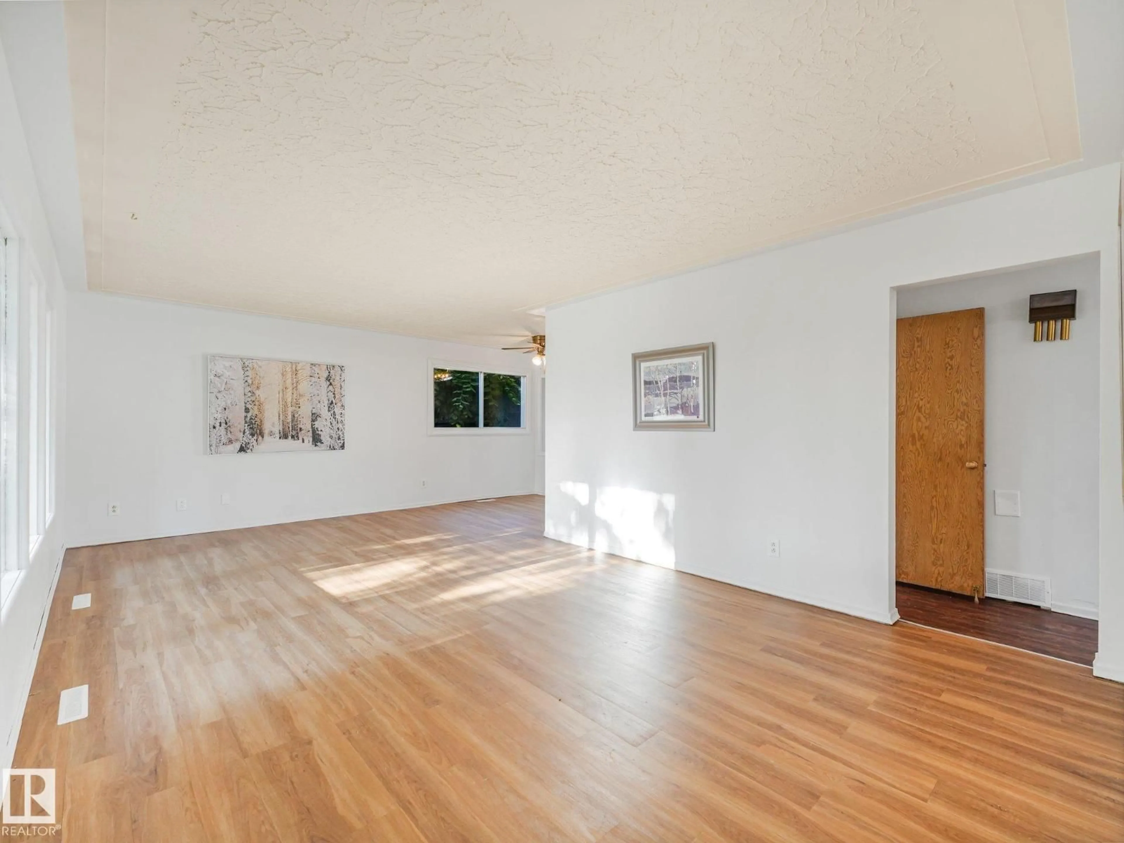 A pic of a room for NW - 6112 105A ST, Edmonton Alberta T6H2P8