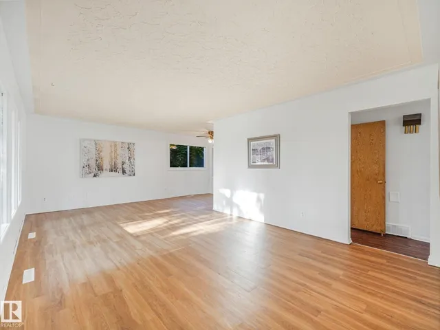 NW - 6112 105A ST, Edmonton 4
