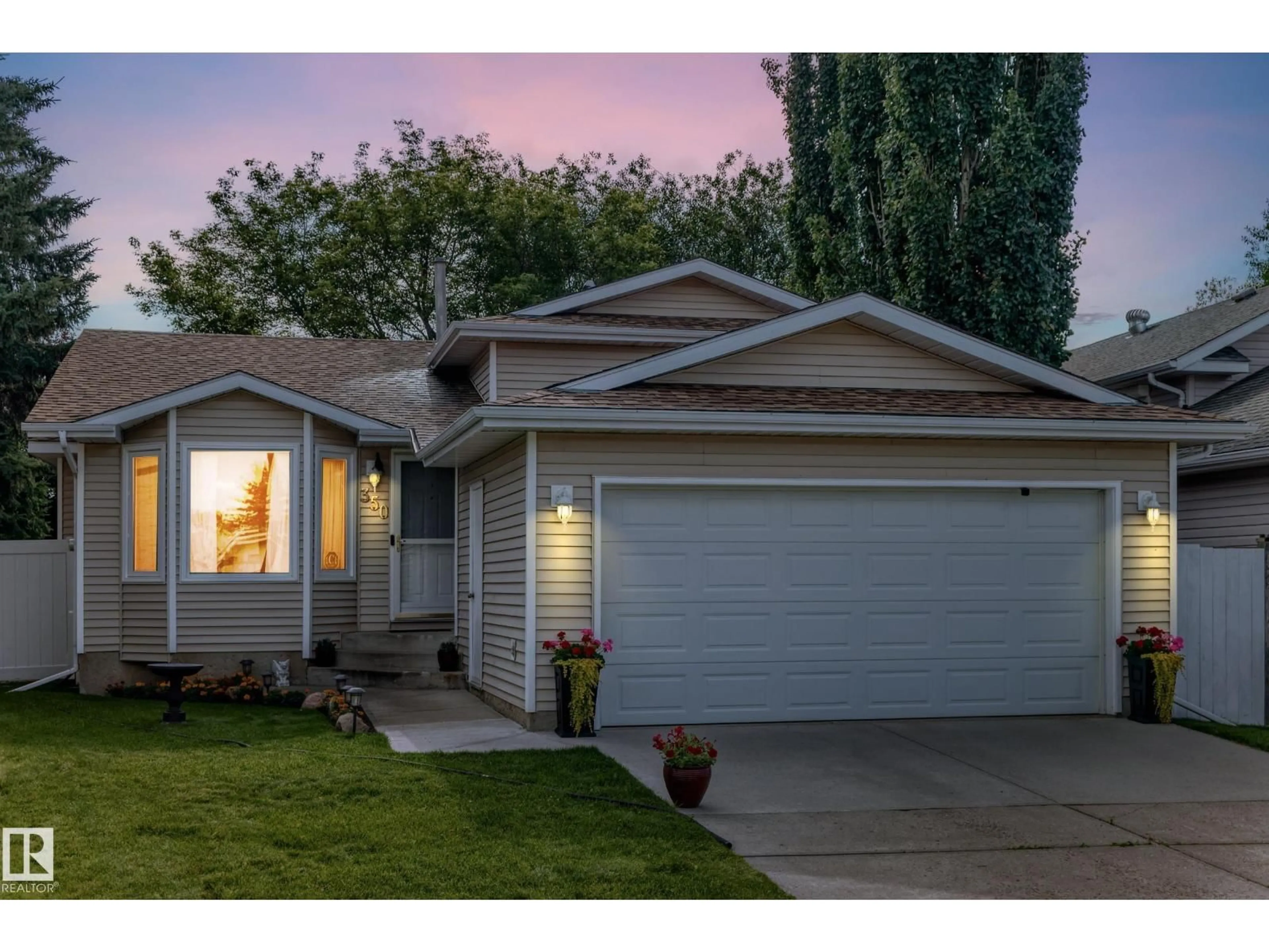 Home with vinyl exterior material, street for 350 PEARSON CR, Edmonton Alberta T5T5Y7