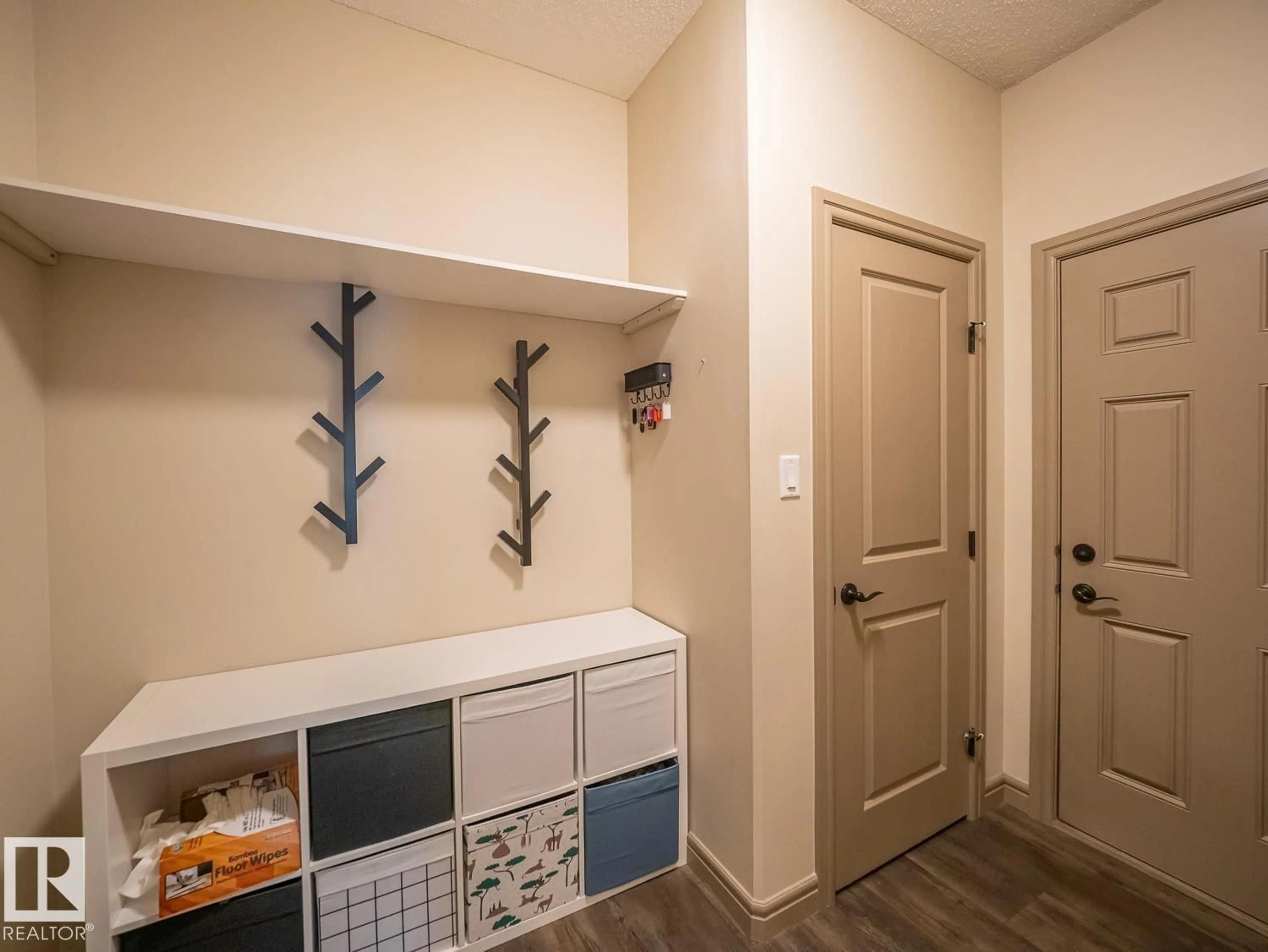 Indoor entryway for 97 ASTORIA PT, Devon Alberta T9G0M3