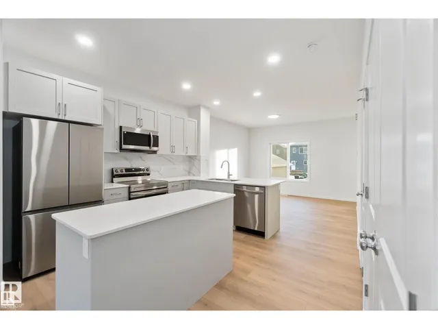 SW - 2491 ALCES LI, Edmonton 2
