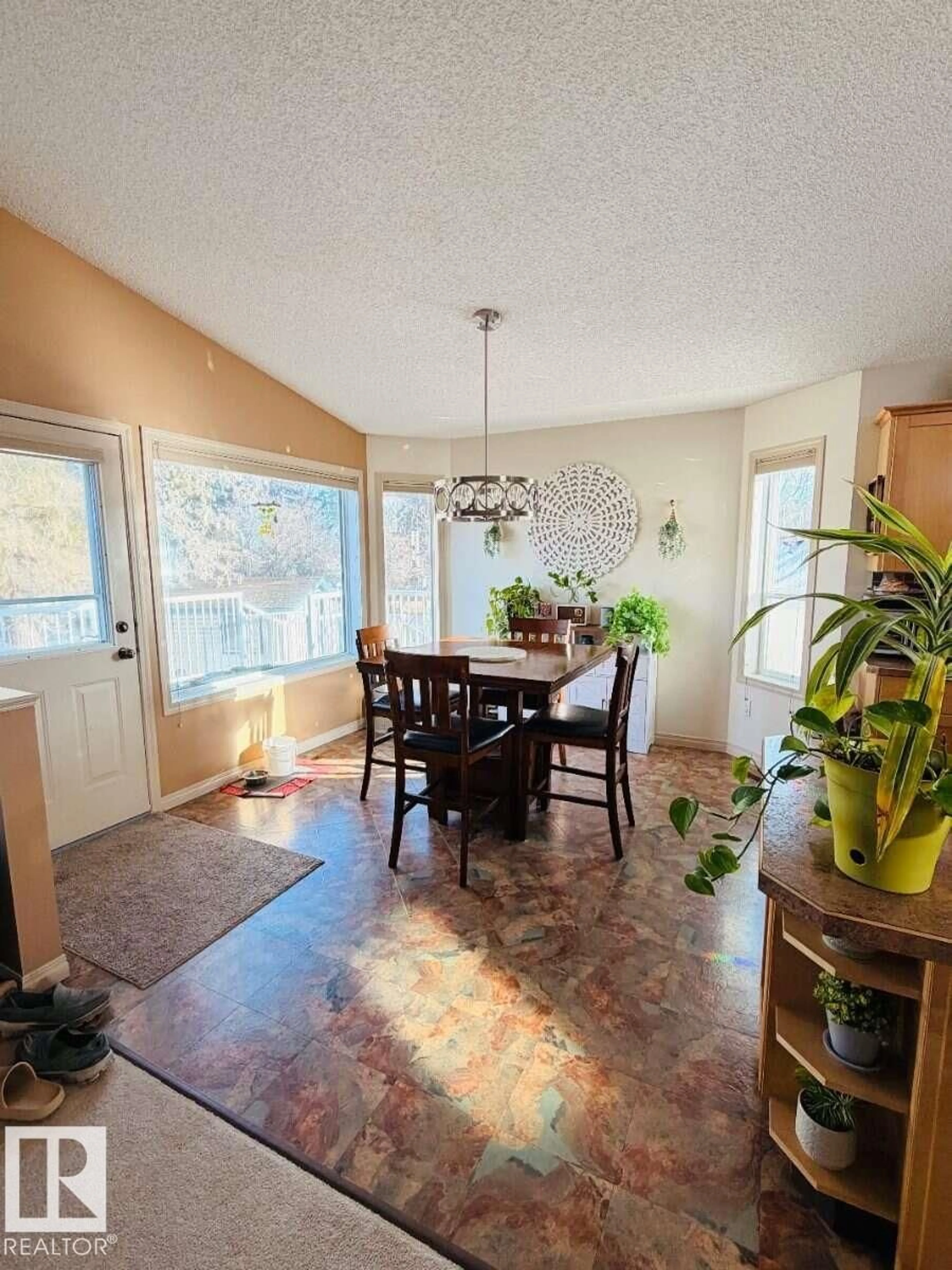 Dining room, unknown for 5004 53 ST, Bon Accord Alberta T0A0K0