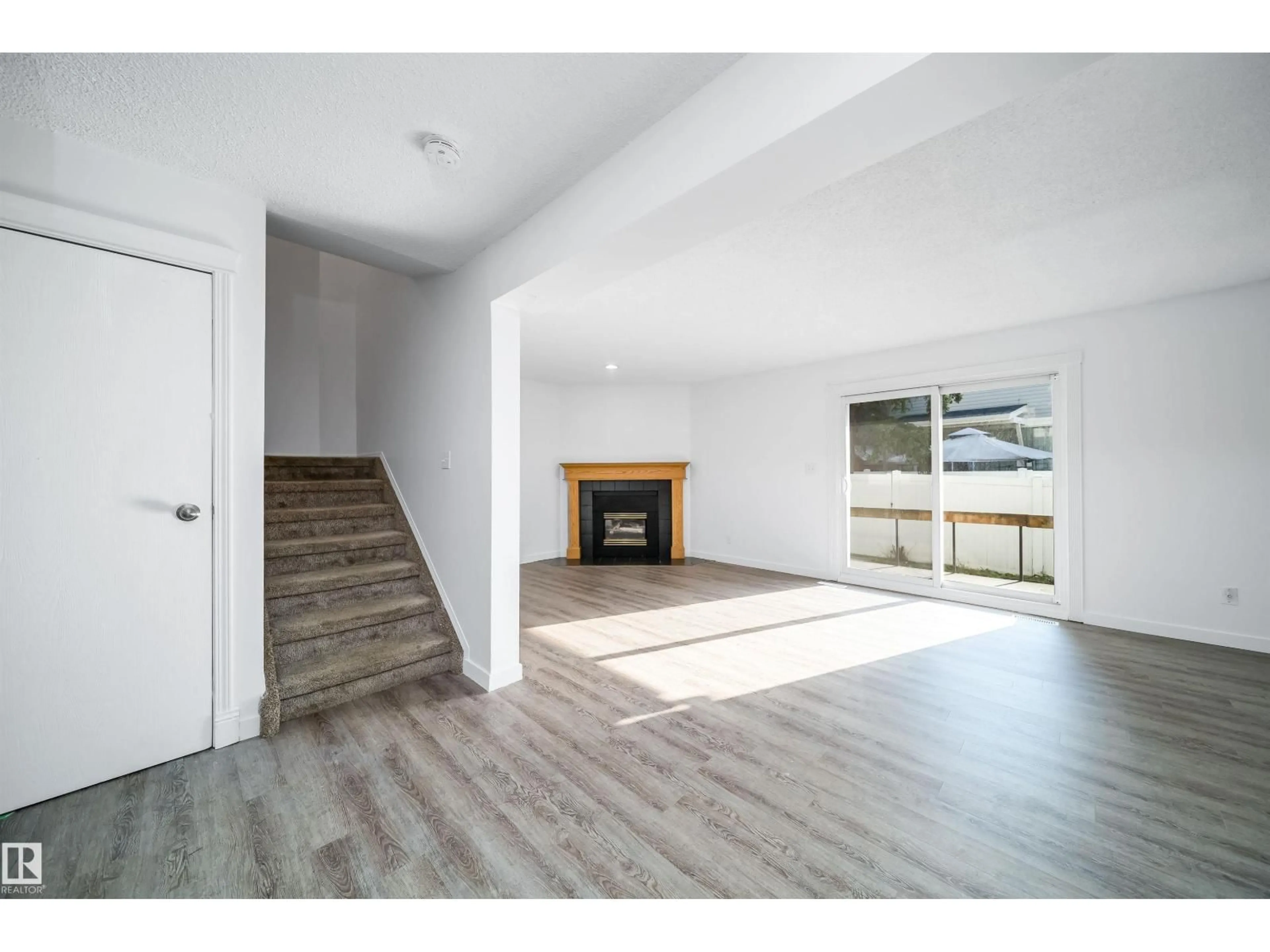 A pic of a room for 8217 182 ST, Edmonton Alberta T5T1L2