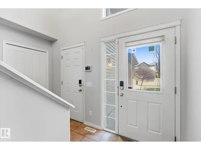 NW - 16303 37 ST, Edmonton 3