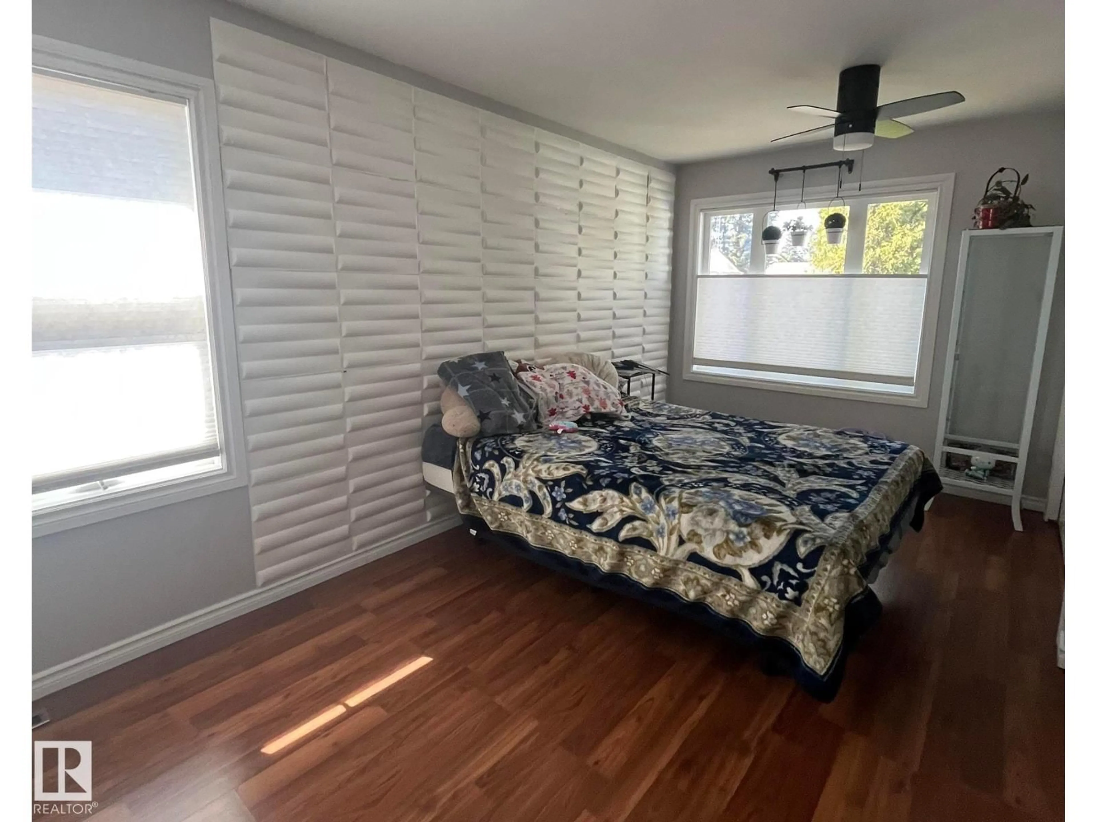 A pic of a room for 5027 49 AVE, Vilna Alberta T0A3L0