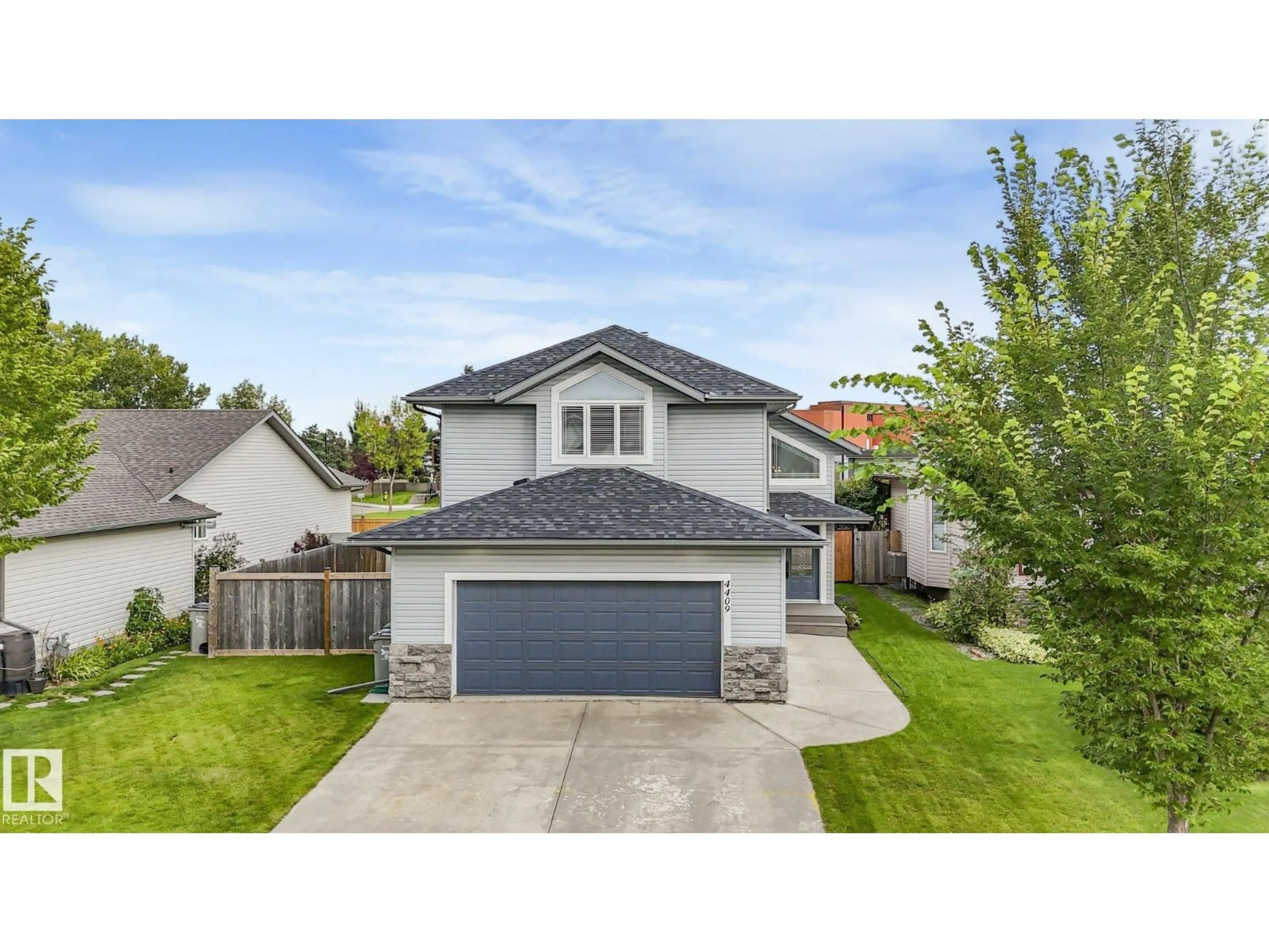 A pic from outside/outdoor area/front of a property/back of a property/a pic from drone, street for 4409 58 ST, Beaumont Alberta T4X1R7