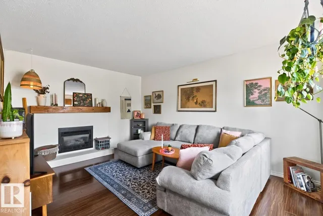 392 LEE RIDGE RD, Edmonton 2