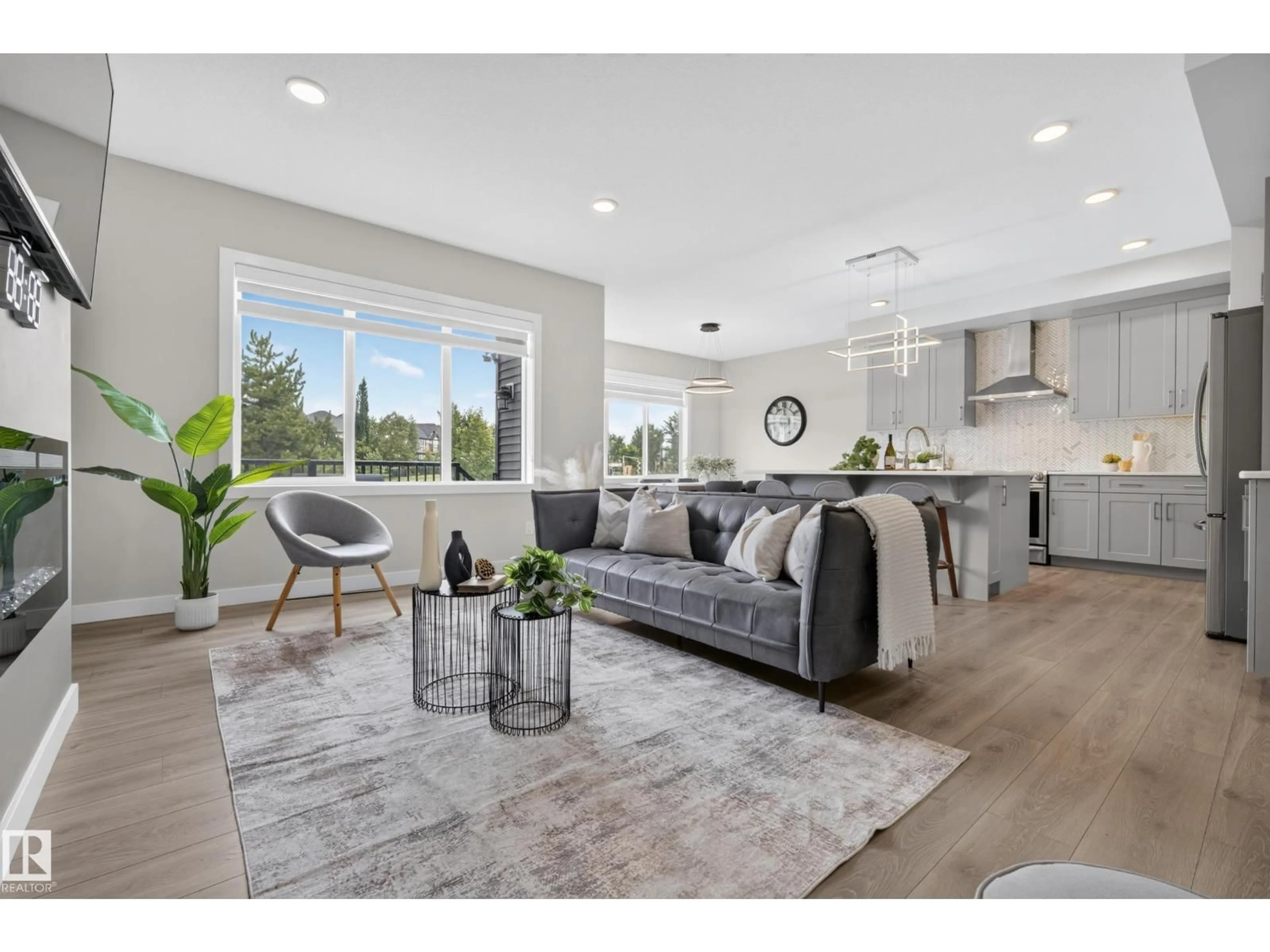Living room with furniture, unknown for 5727 KEEPING CR, Edmonton Alberta T6W4K4