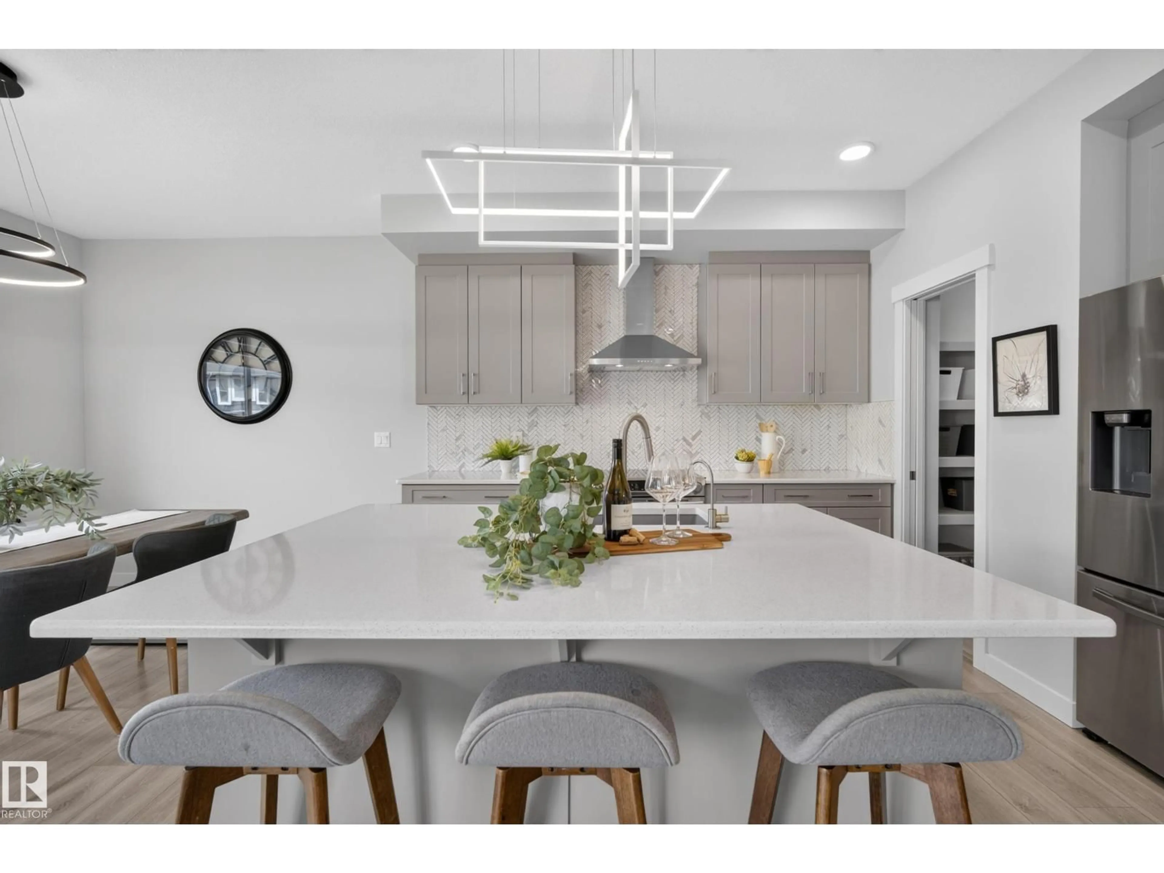 Open concept kitchen, ceramic/tile floor for 5727 KEEPING CR, Edmonton Alberta T6W4K4