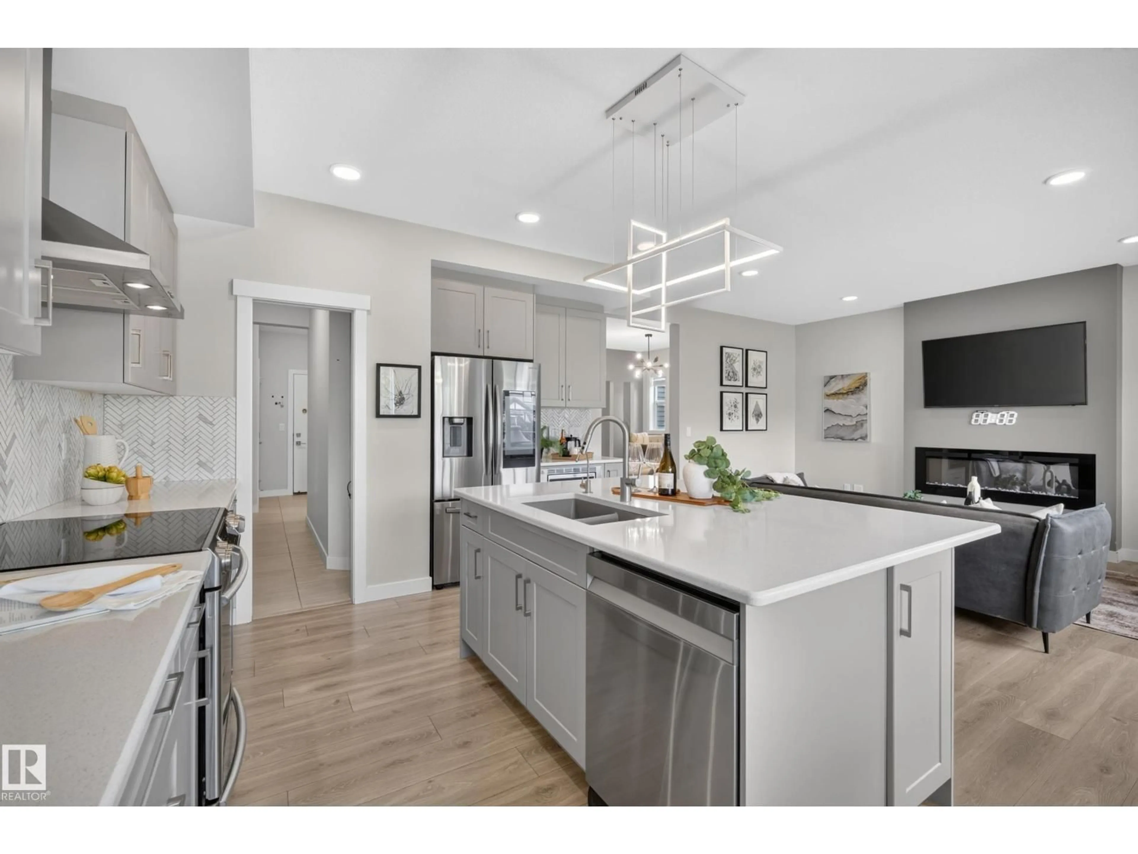 Open concept kitchen, unknown for 5727 KEEPING CR, Edmonton Alberta T6W4K4
