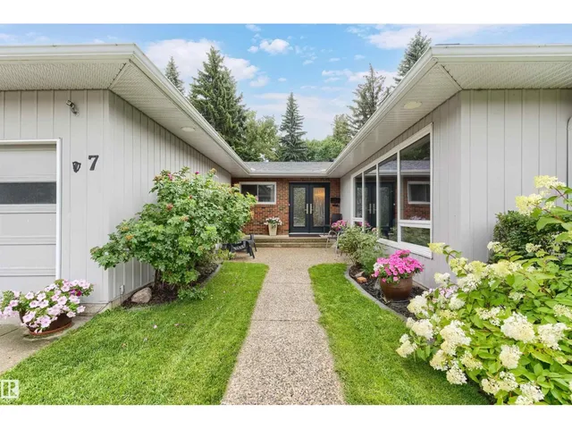 7 QUESNELL CR, Edmonton 2
