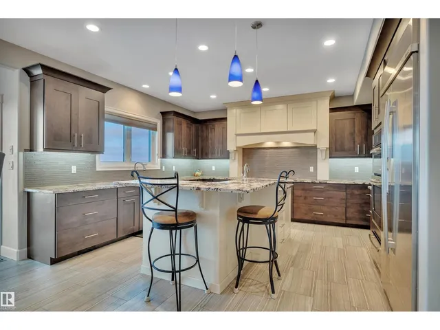 4510 WINGFIELD BA, Edmonton 5