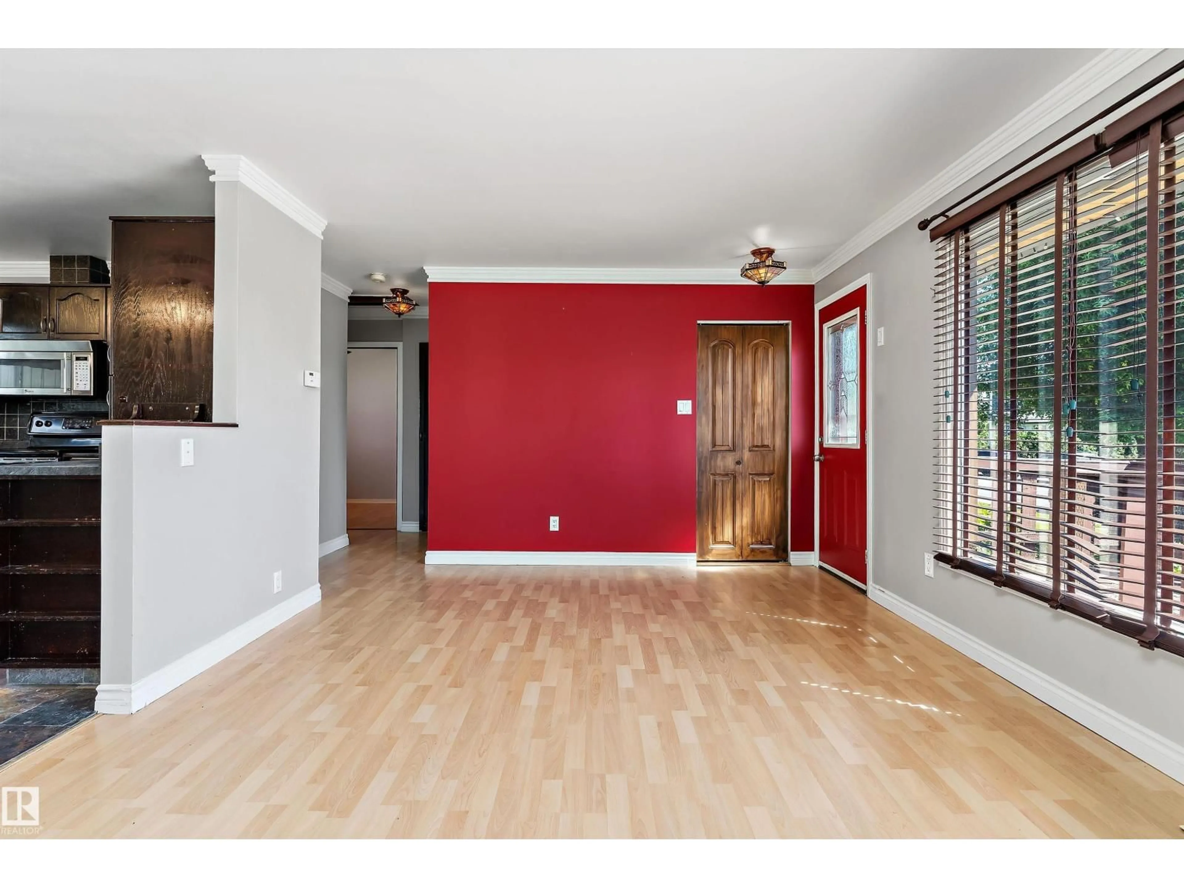 Unknown for NW - 8936 154 ST, Edmonton Alberta T5R1S8