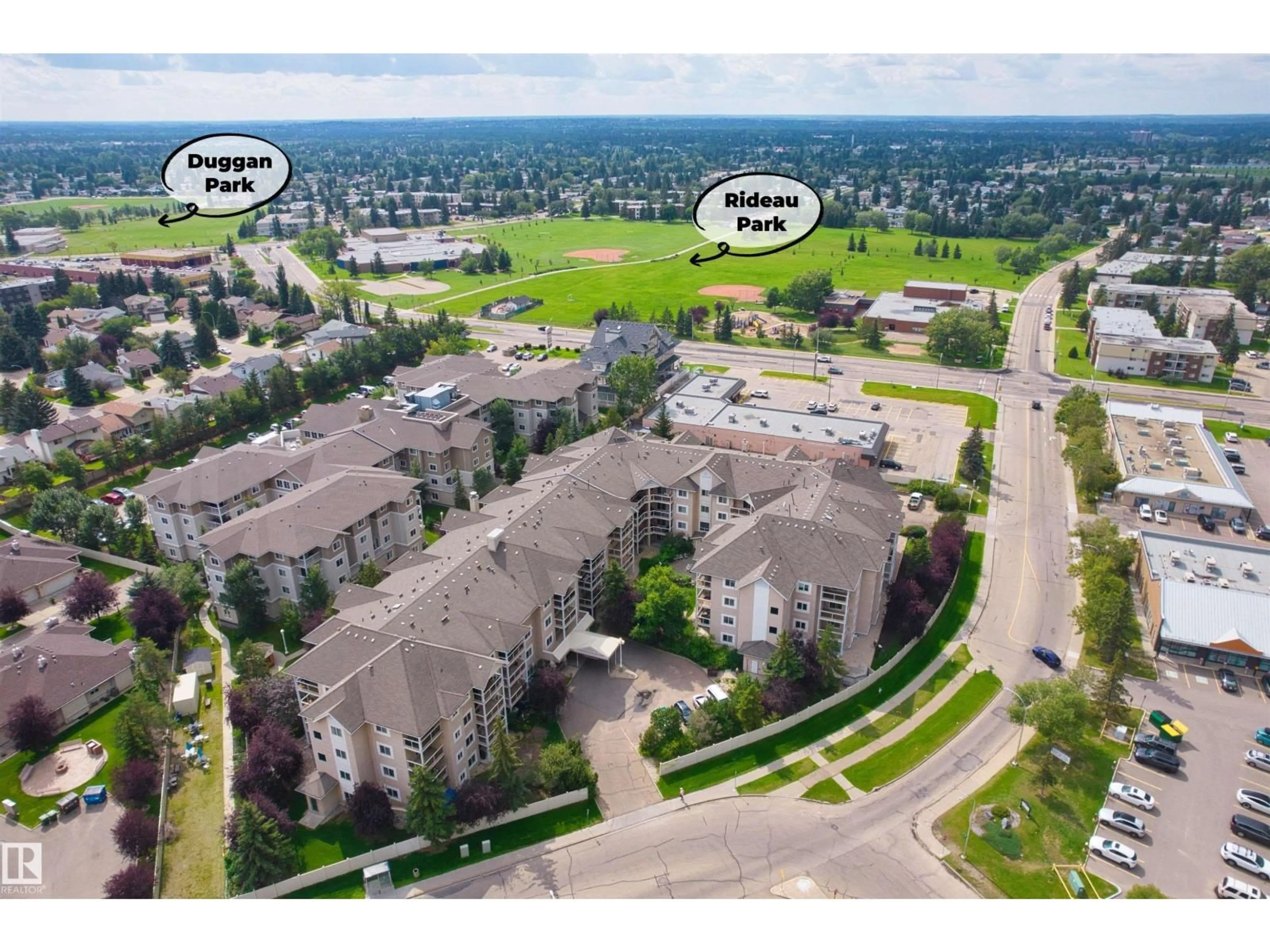 A pic from outside/outdoor area/front of a property/back of a property/a pic from drone, unknown for #101 - 10511 42 AV, Edmonton Alberta T6J7G8