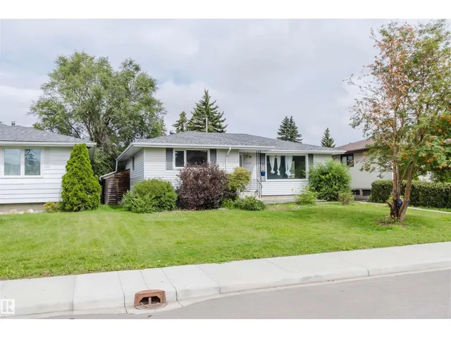11420 46 AV, Edmonton 2