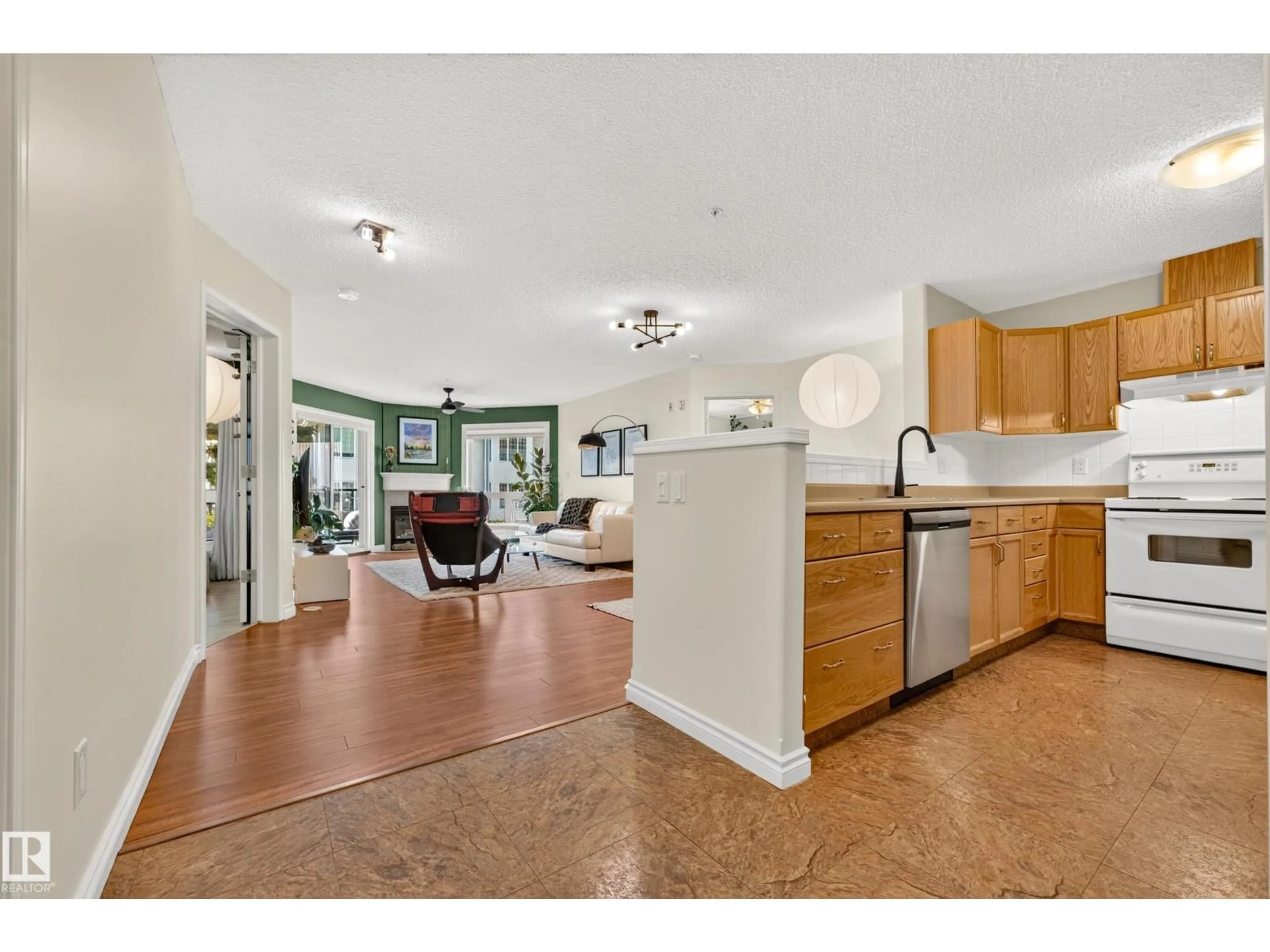 Open concept kitchen, ceramic/tile floor for 206 - 7839 96 ST, Edmonton Alberta T6C4R4