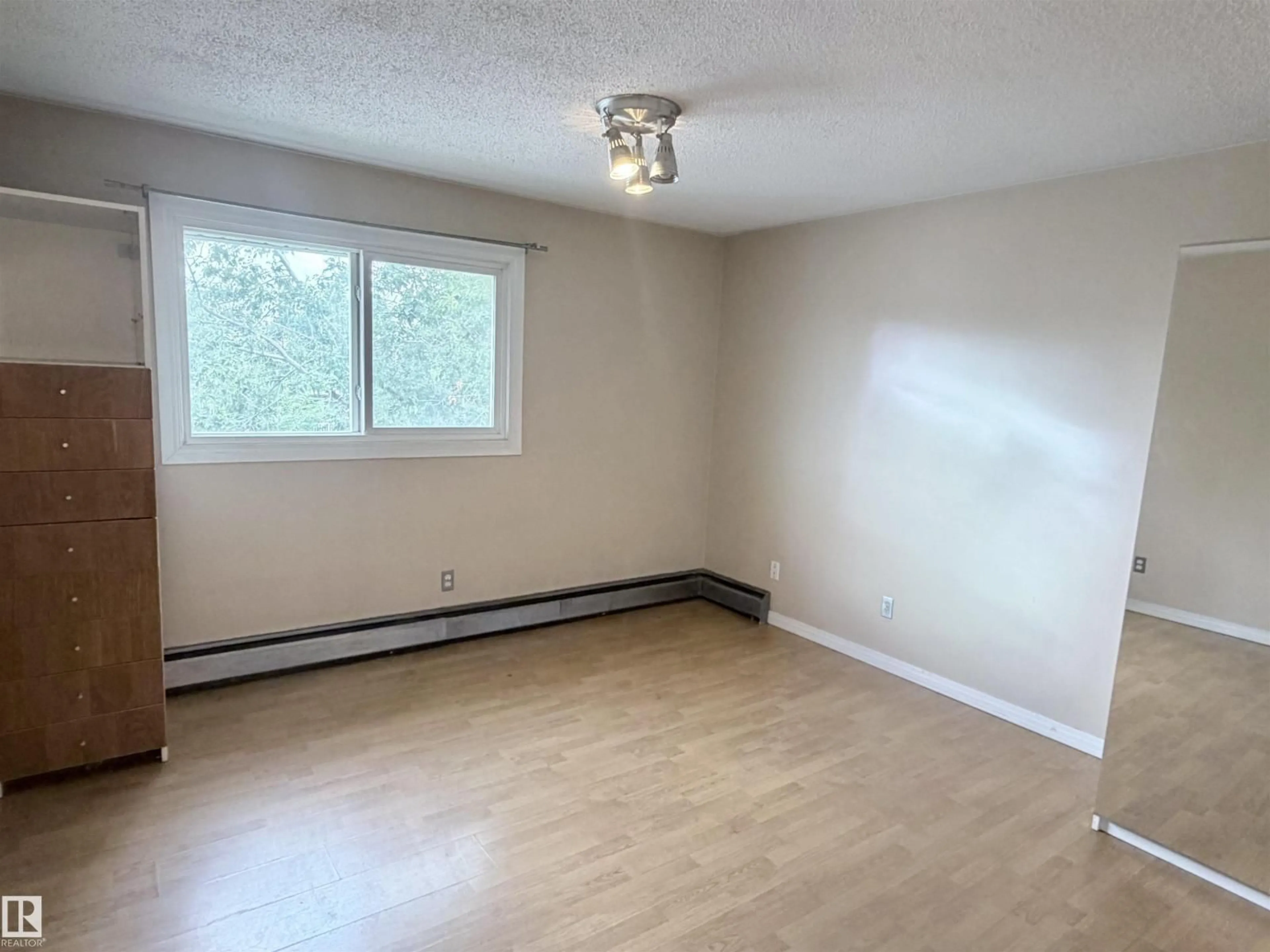 A pic of a room for #306 - 11340 124 ST, Edmonton Alberta T5M0K1
