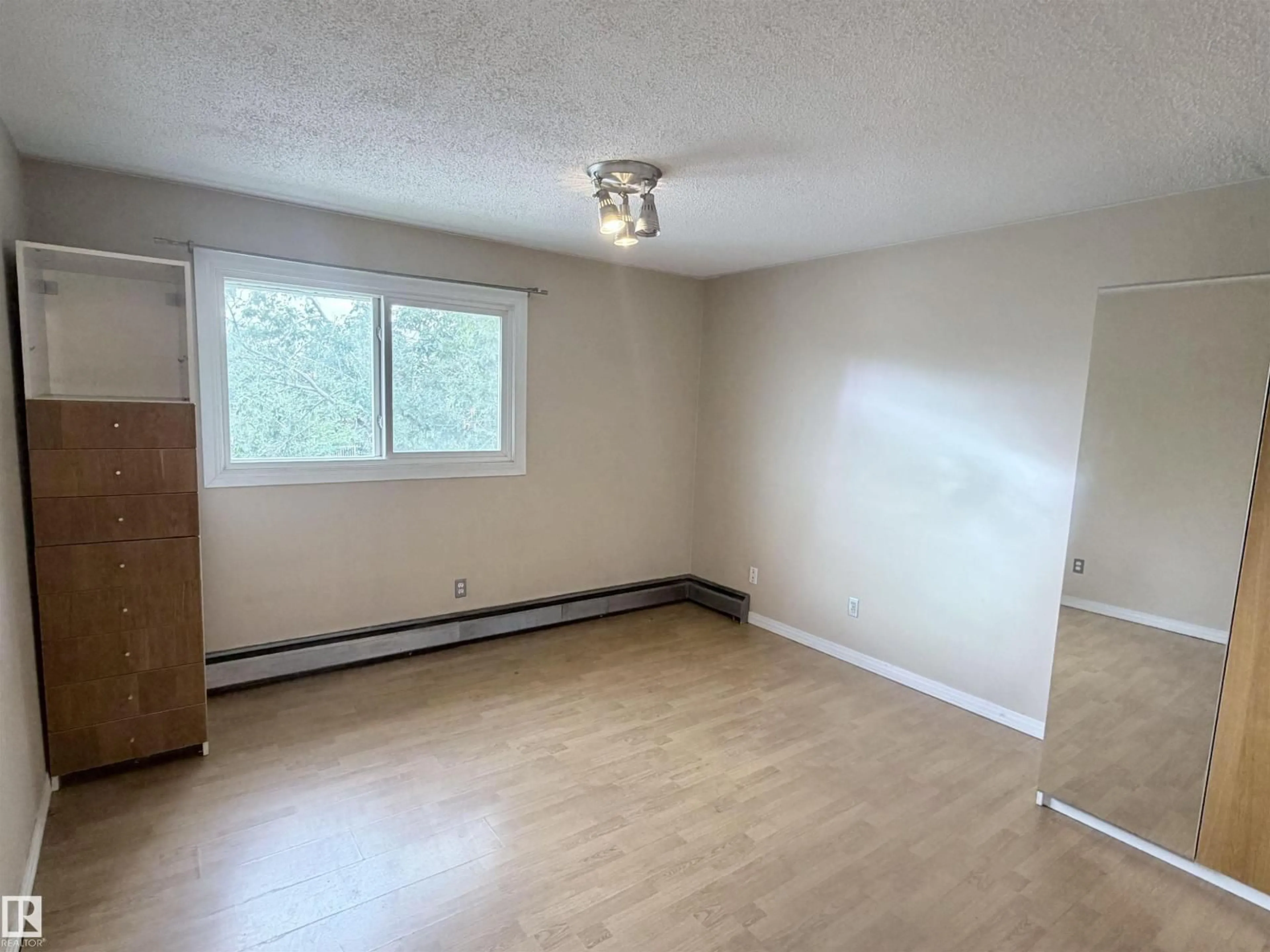 A pic of a room for #306 - 11340 124 ST, Edmonton Alberta T5M0K1