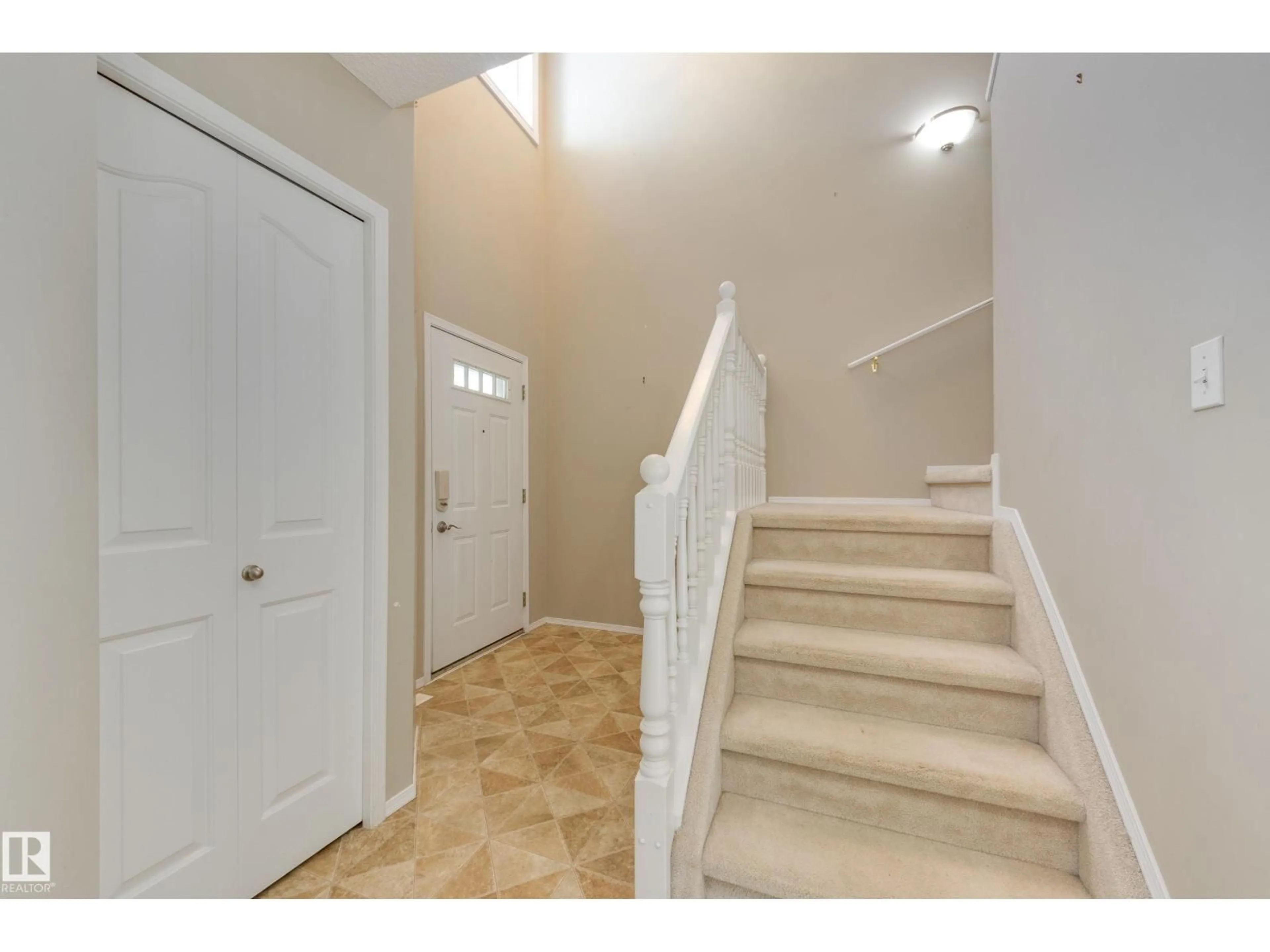 Unknown for NW - 11335 167B AVE, Edmonton Alberta T5X6G8