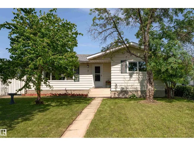 7 CAMELOT CR, Leduc