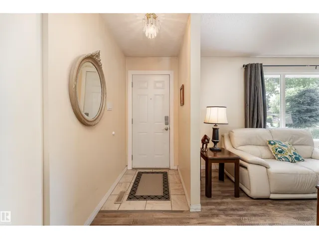 7 CAMELOT CR, Leduc 2