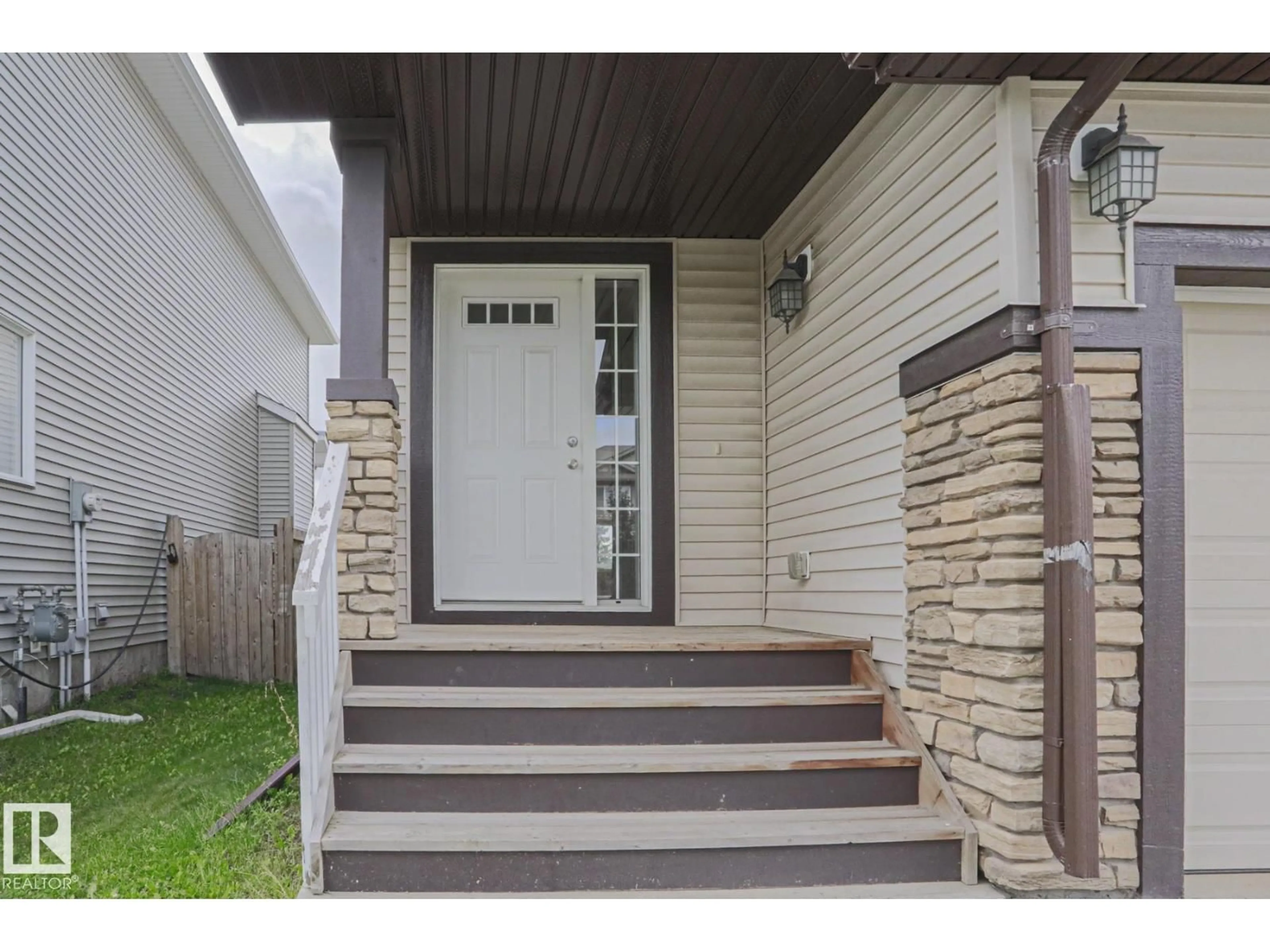 Unknown for NW - 1456 33B ST, Edmonton Alberta T6T0X6