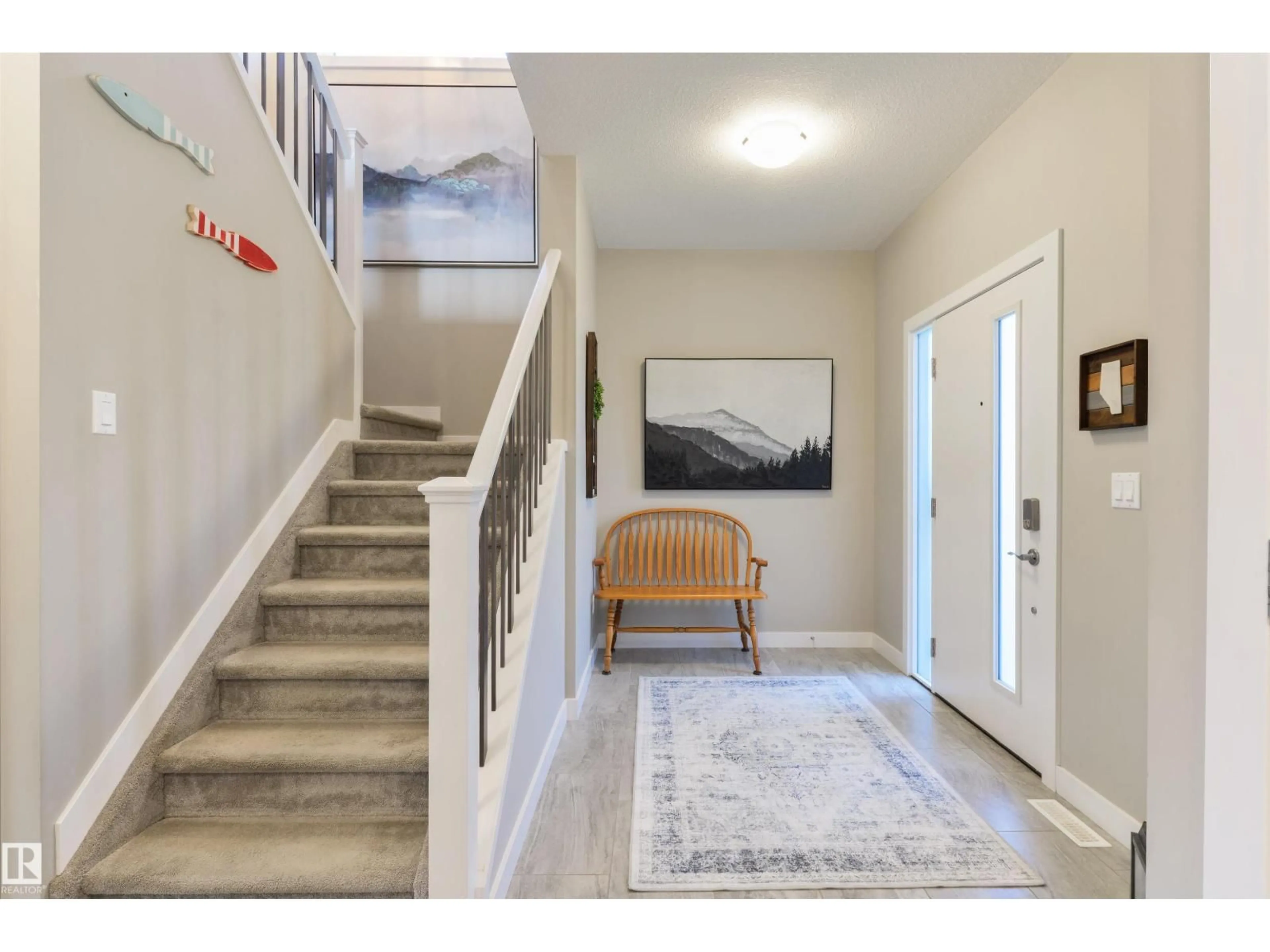 Indoor entryway for 23 KINGSBURY CI, Spruce Grove Alberta T7X0C9