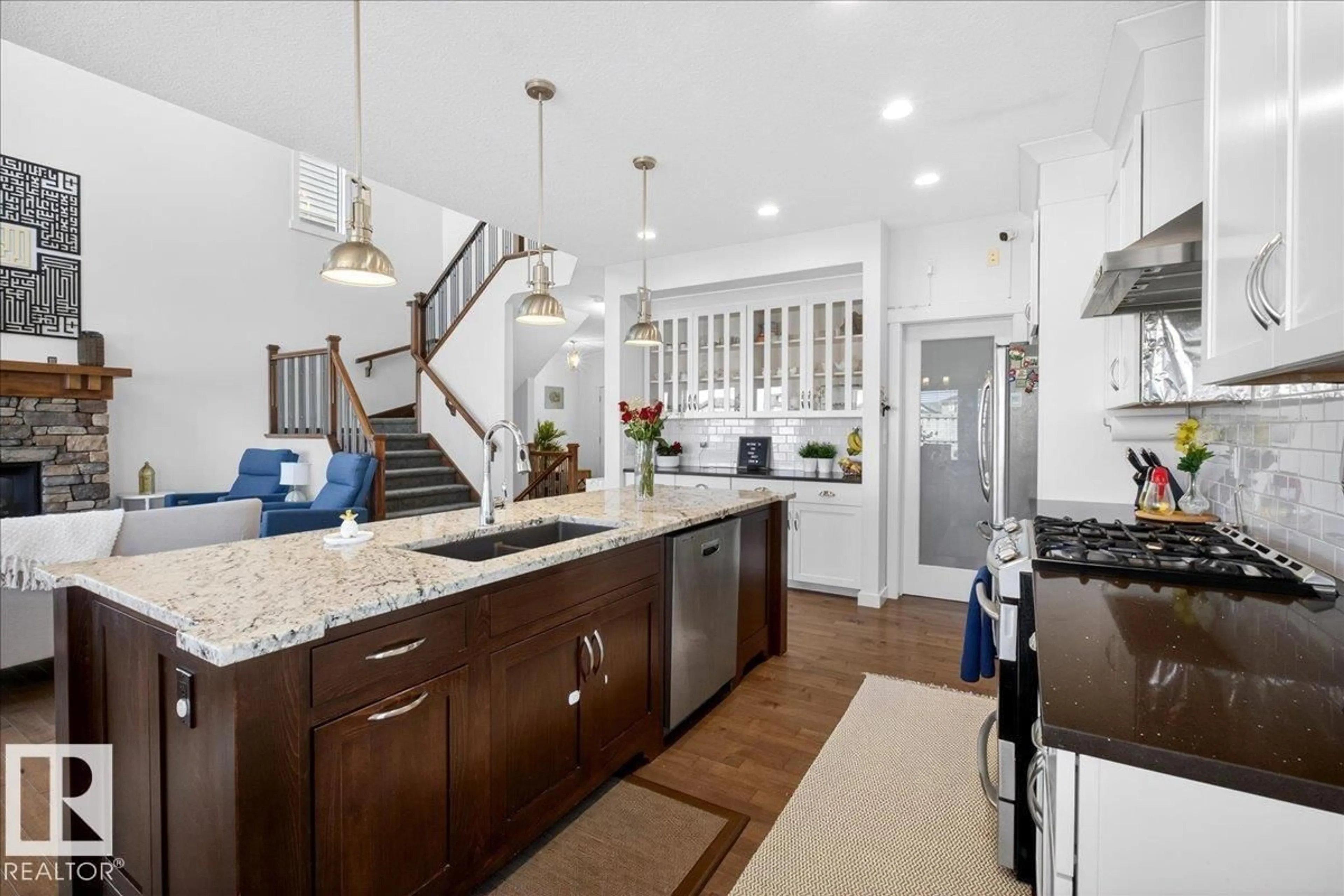 Open concept kitchen, ceramic/tile floor for 3936 CLAXTON LO, Edmonton Alberta T6W1Y6