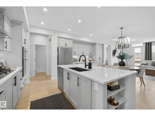 19286 22A AV, Edmonton 2