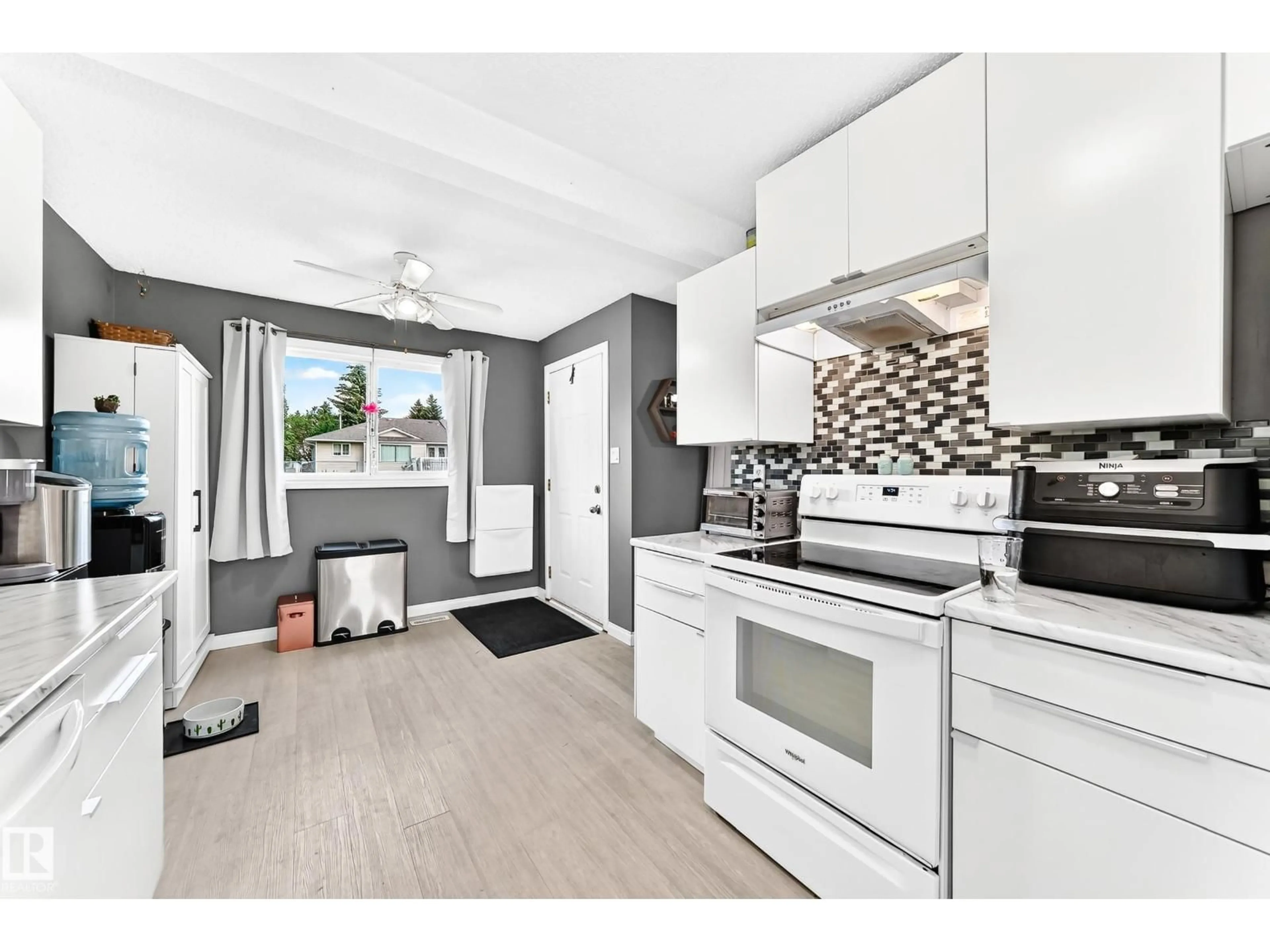 Open concept kitchen, unknown for #30 - 1651 46 ST, Edmonton Alberta T6L5H2